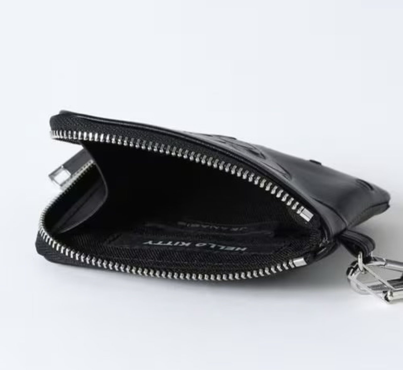 🎌日本直送🎌 Hello Kitty x Lowrys Farm 卡包