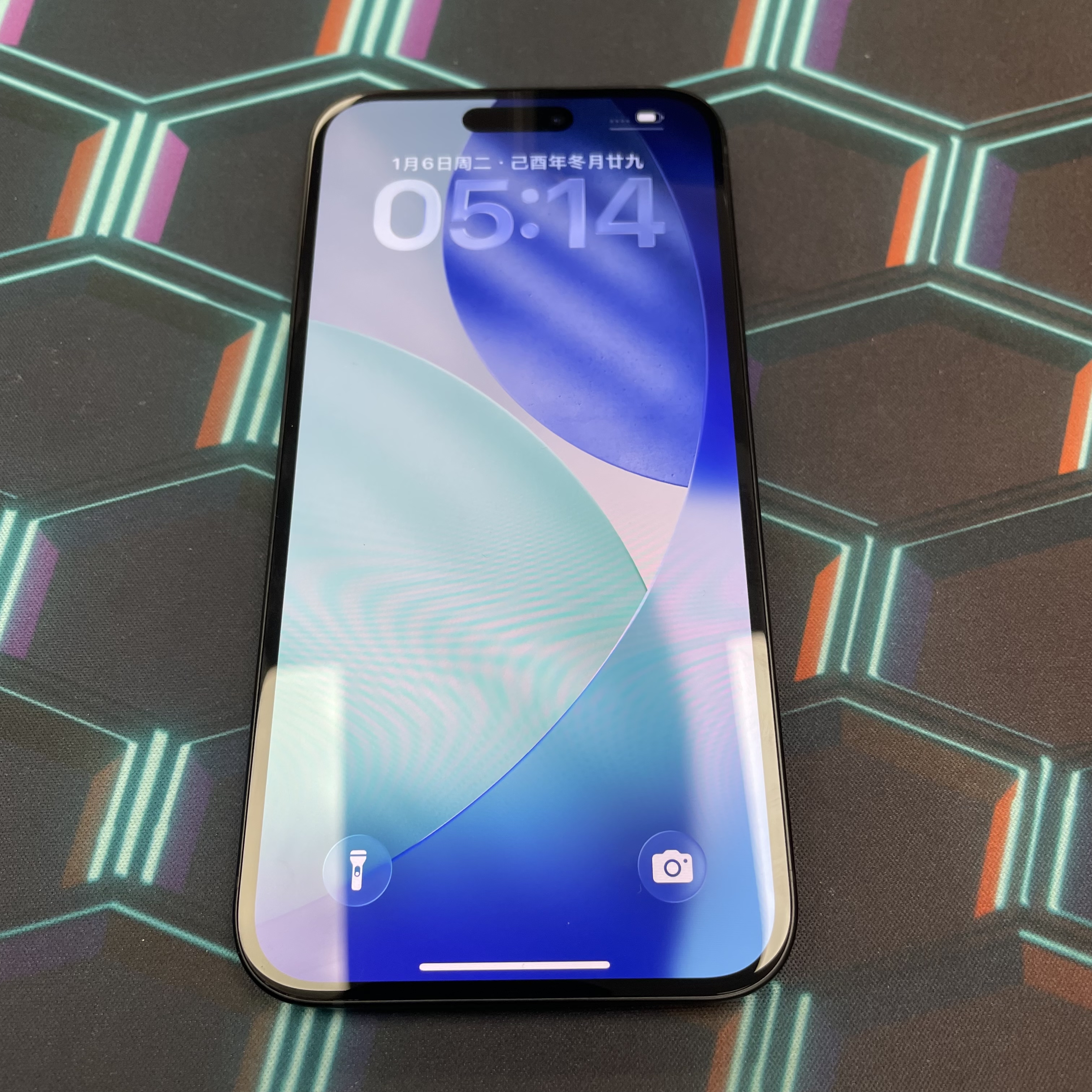 *6190 15 Plus 完美機 128GB 電100 黑色 black