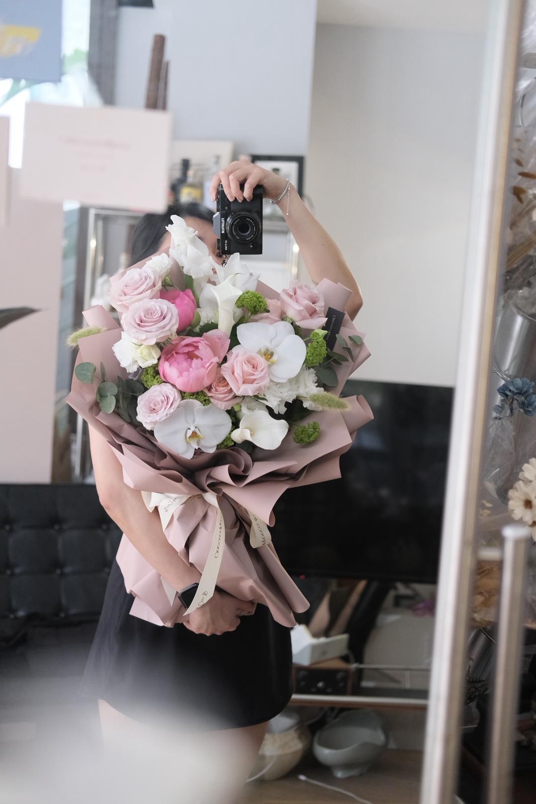 Blushing butterfly 🩷