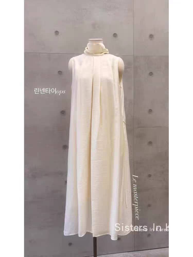 Sleeveless Dress with Scarf-Inspired Neckline‖ 领口围巾设计无袖连衣裙 KR021671152