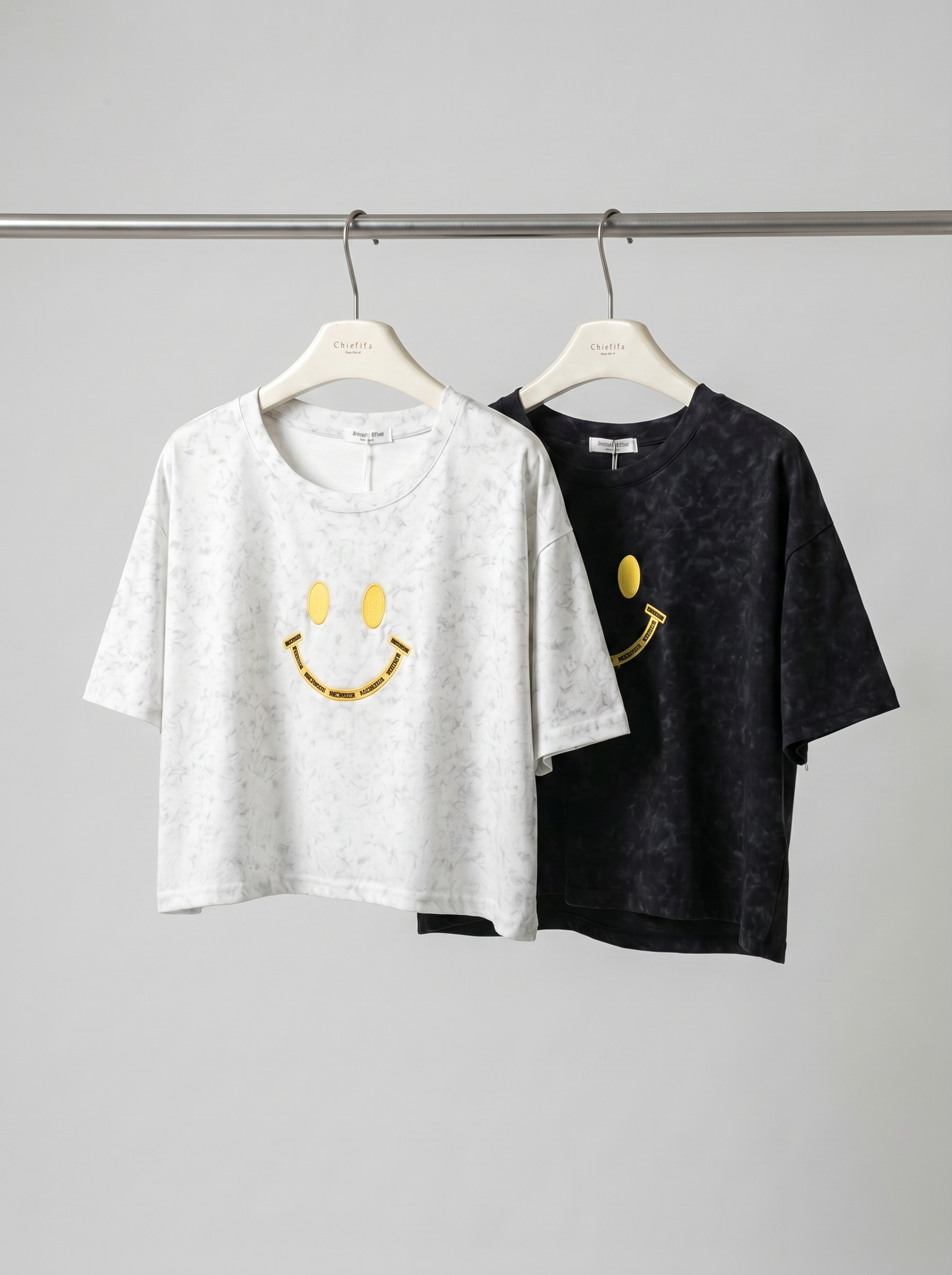 復古黃色笑臉Crop Tee