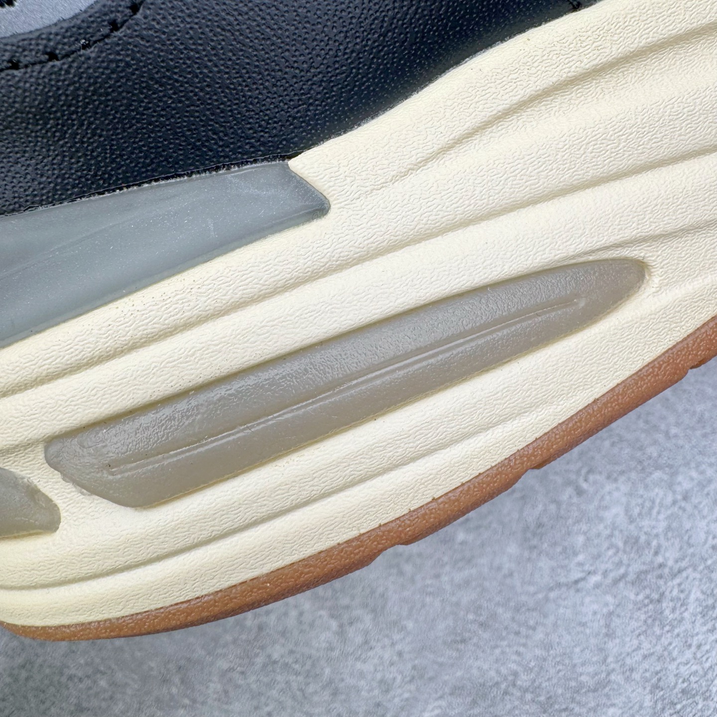 New Balance 991v2 U991UT2