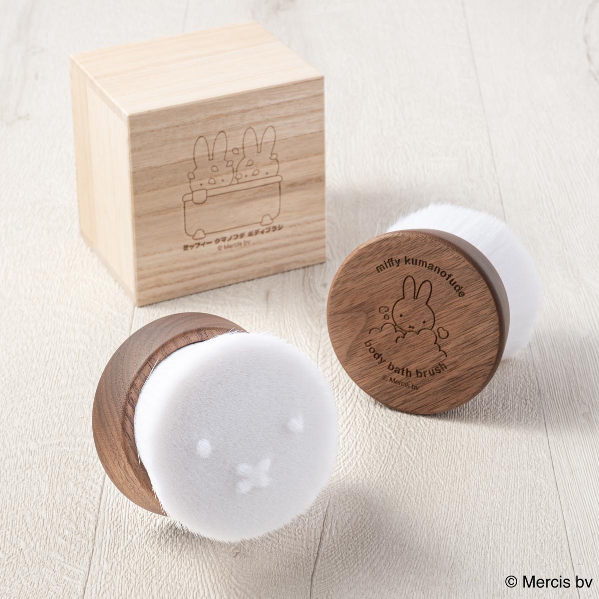 預購 miffy Kumanofude Body Bath Brush