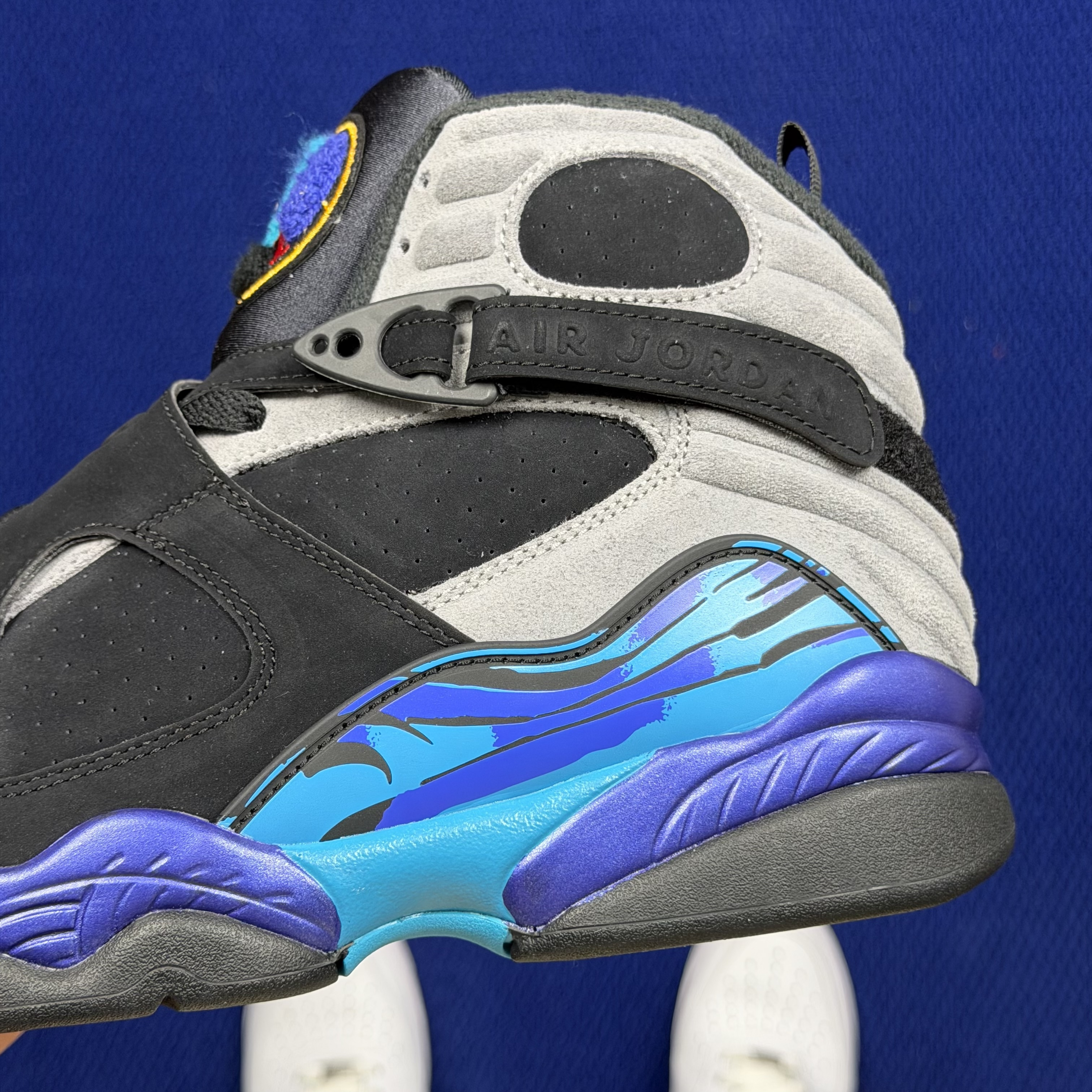 Air Jordan 8 Retro 'Aqua' 305381-006