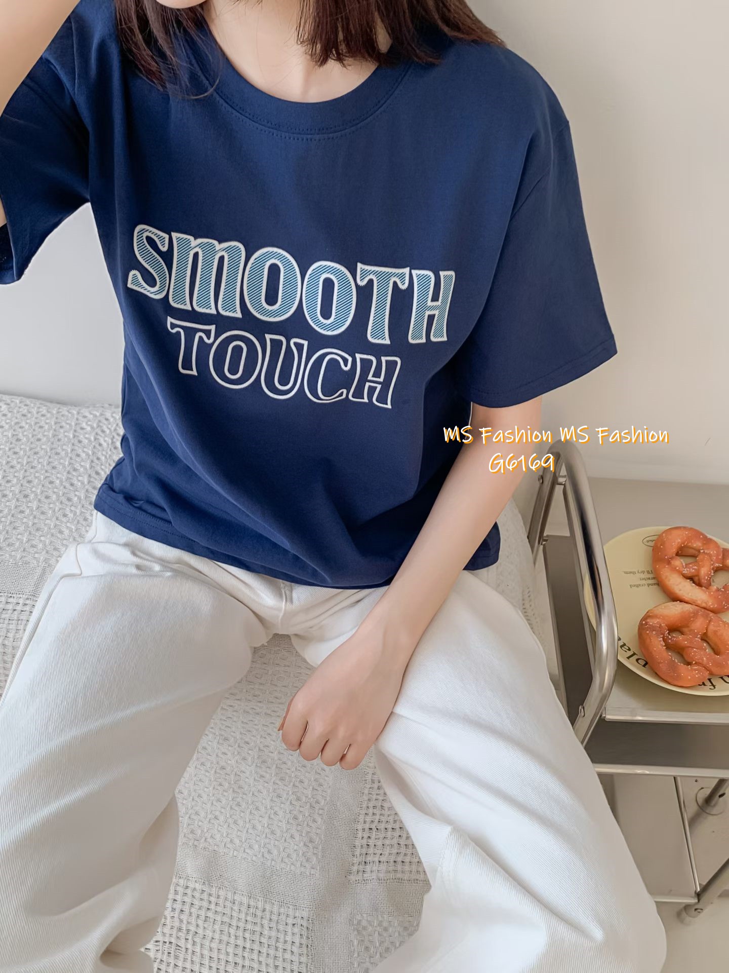 G6169 韓國🇰🇷拼色條紋字母top