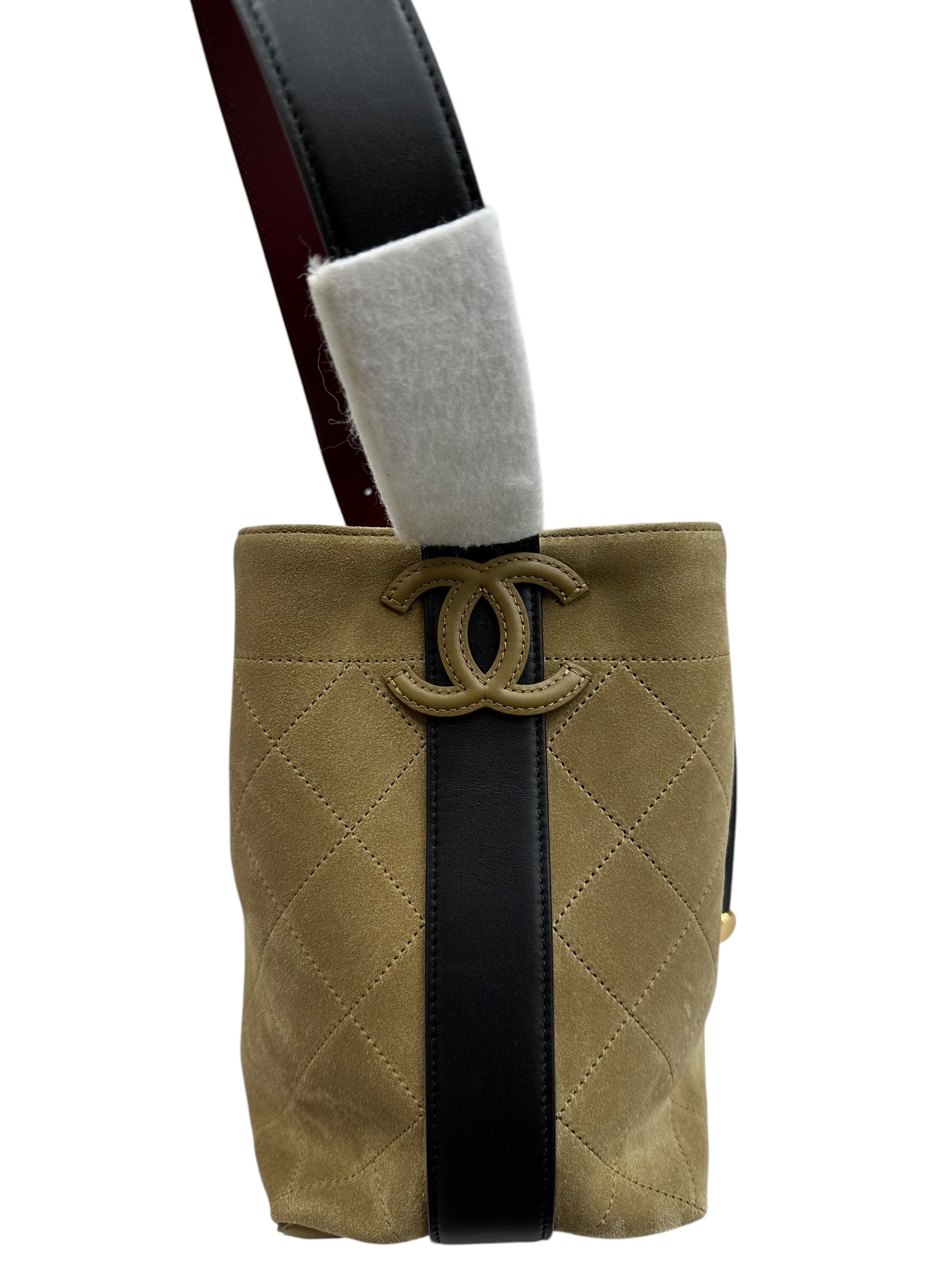 Pre-Owned CHANEL bucket bag / Product Code: 072109