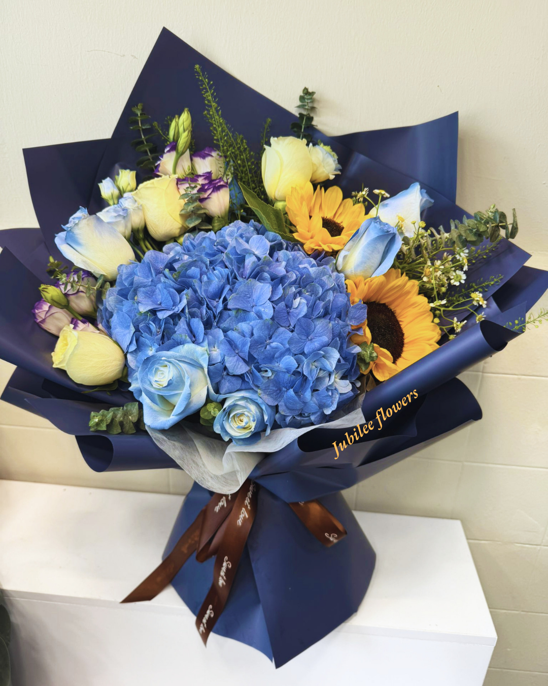 🌻向日葵 x 藍色繡球 花束