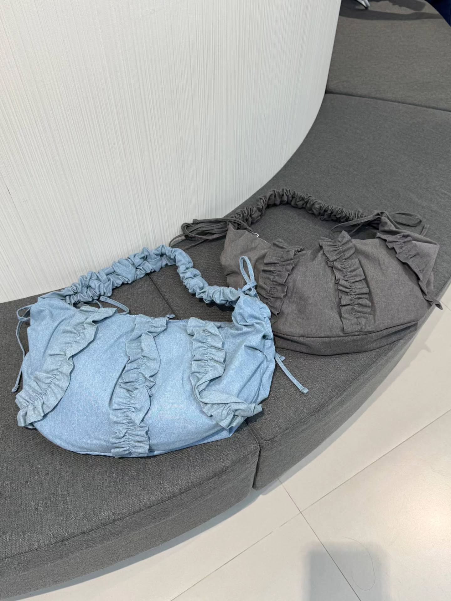 🖤三叶草 云朵包 🇭🇰