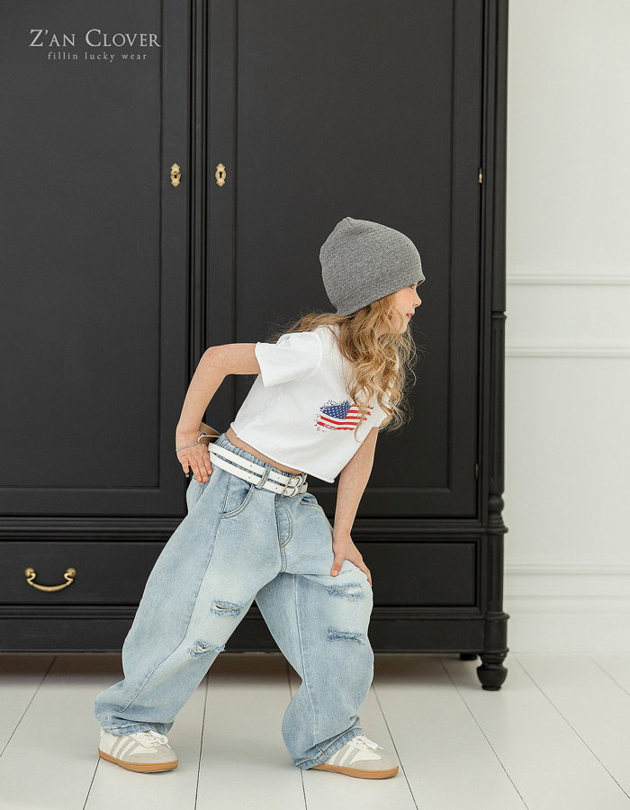 🇰🇷ZAN CLOVER tee