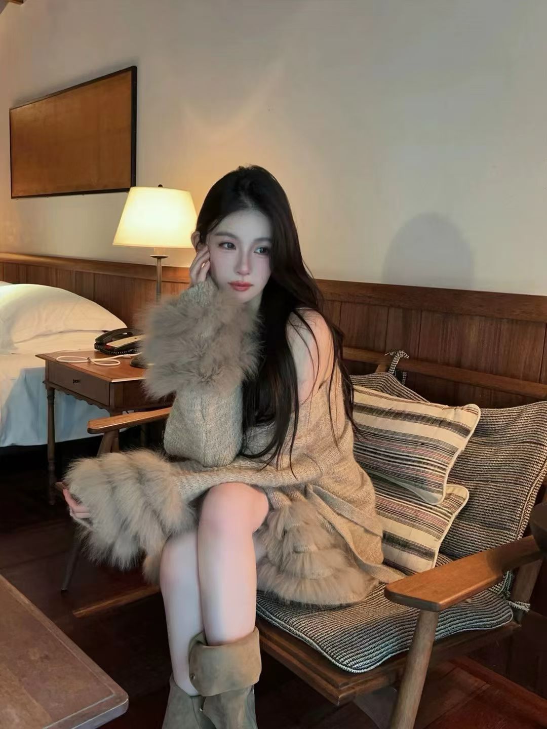 4433 名媛风羊毛绒毛衣外套