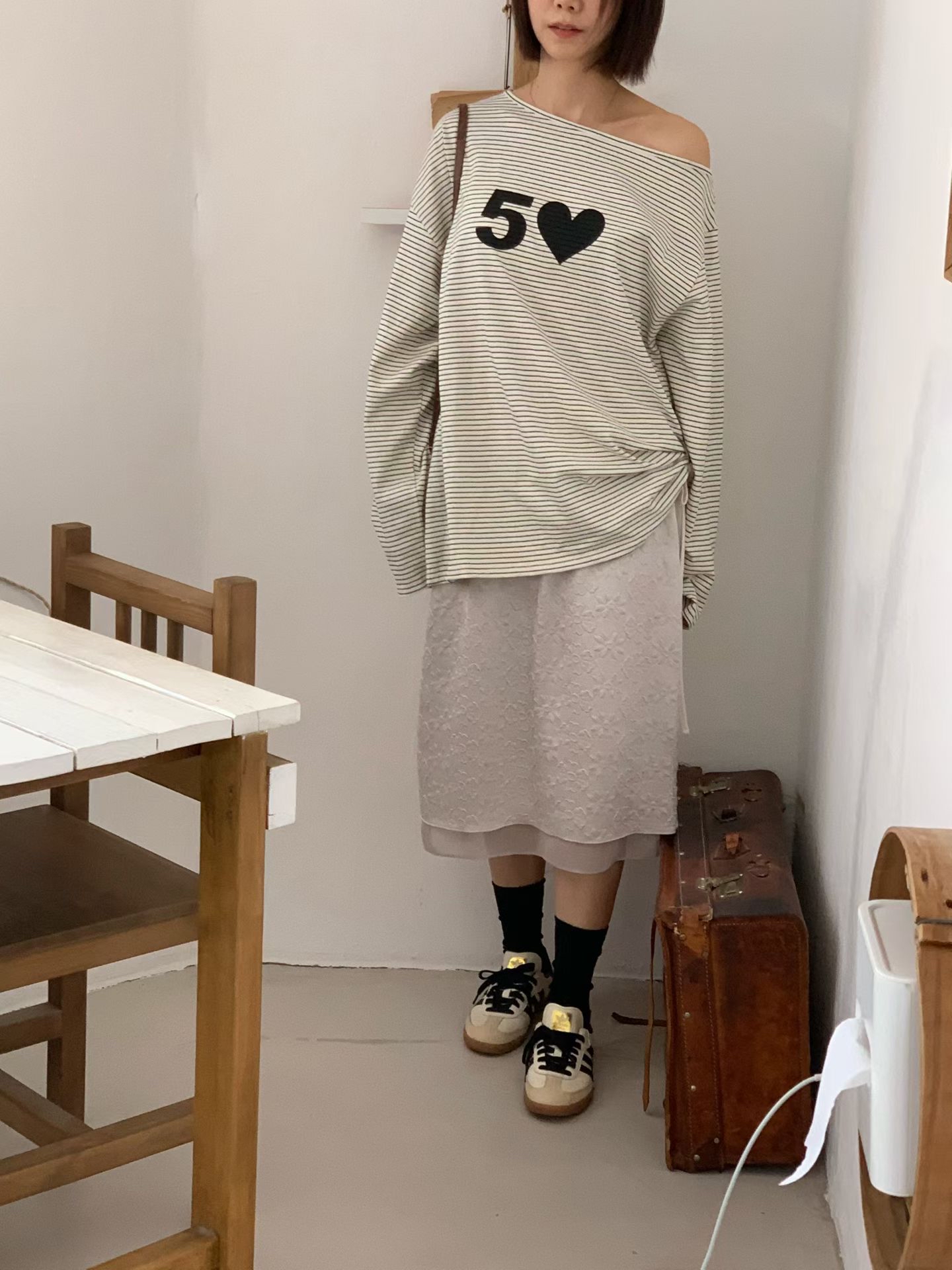 221497 5🖤橫間Tee