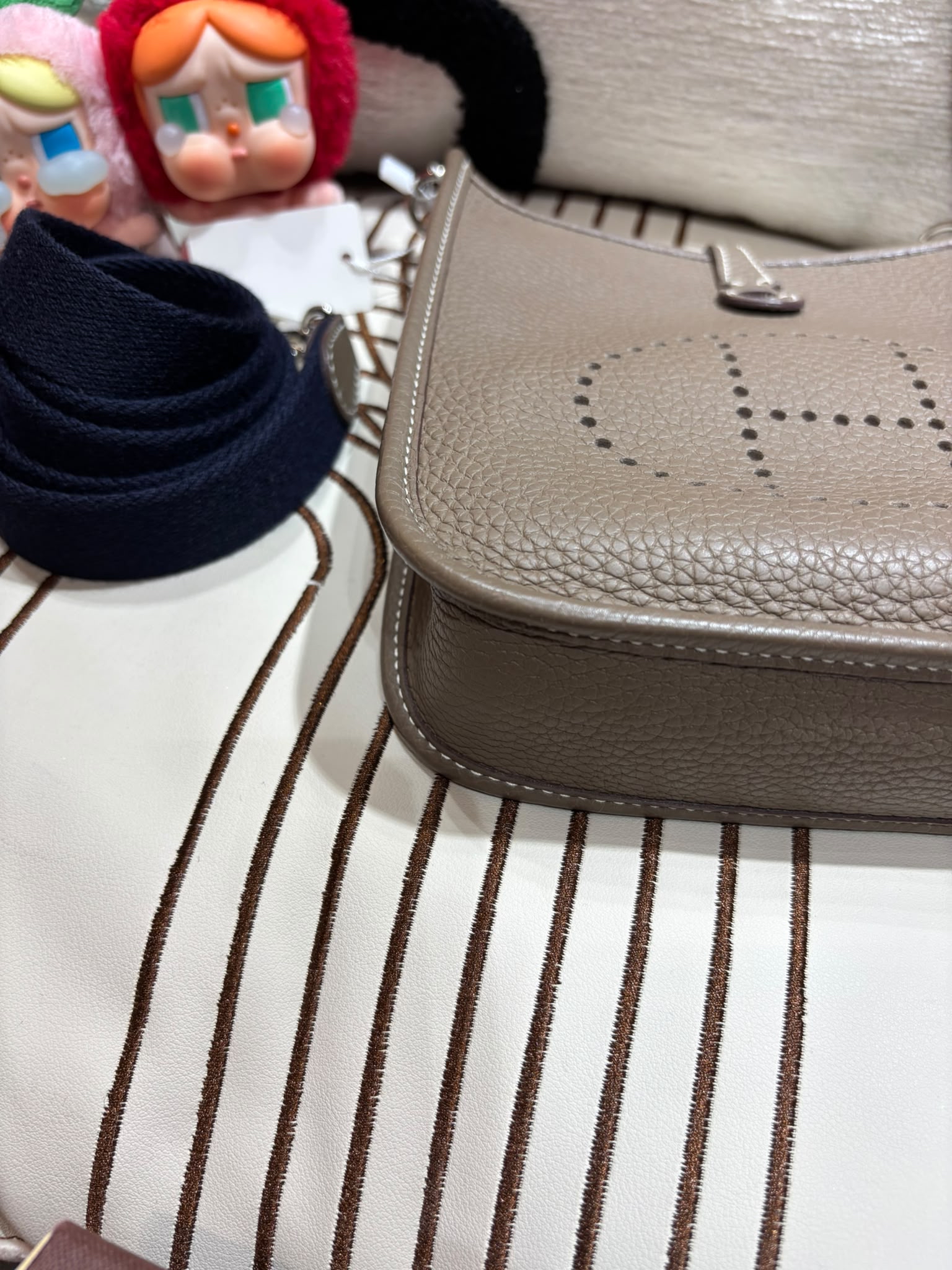 Hermes mini Evelyne,STAMP Z 大象灰 Etoupe 100%Authentic,98%new ✅內袋✅Dust bag