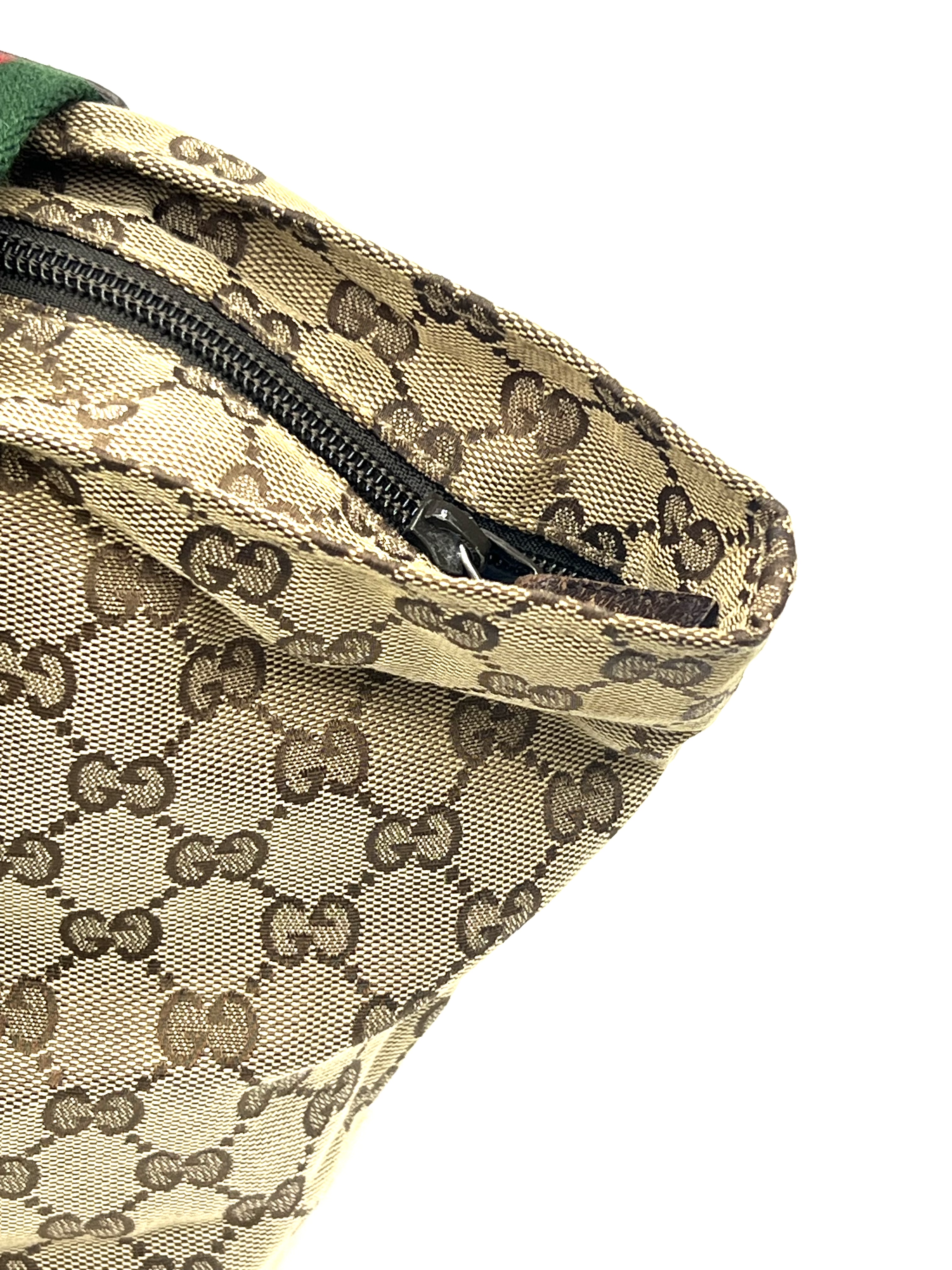 Pre-Owned GUCCI GG Canvas / Product Code: 26050607