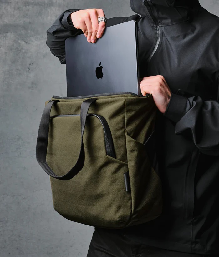 ALPAKA Bravo Tote 手提包 600D