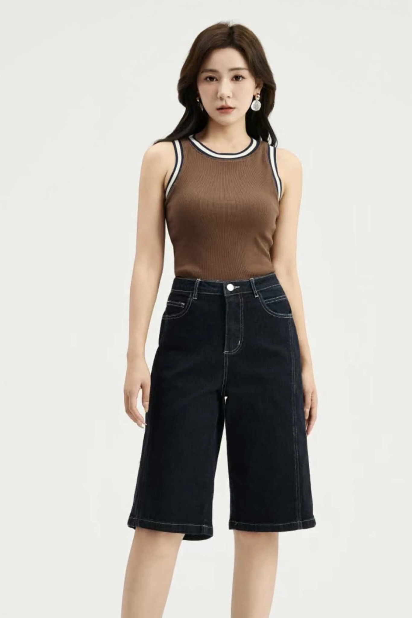 13241251 Classic Tailored Denim Shorts