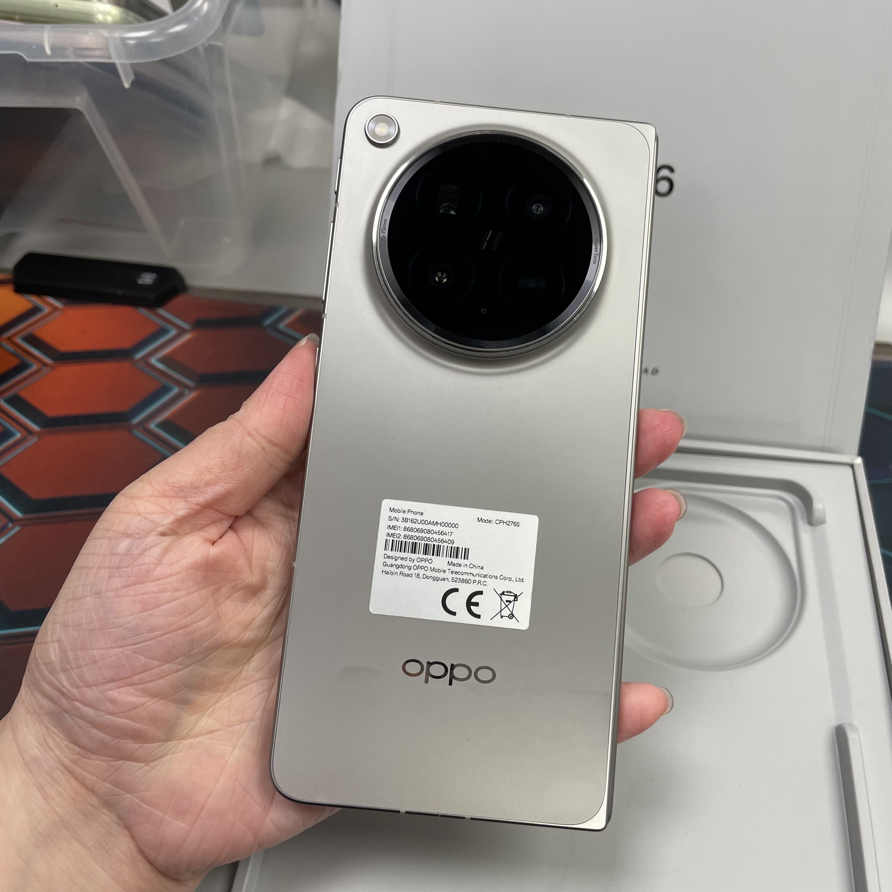 *8156 Oppo Find N6 完美機 16+512GB 灰色 gray