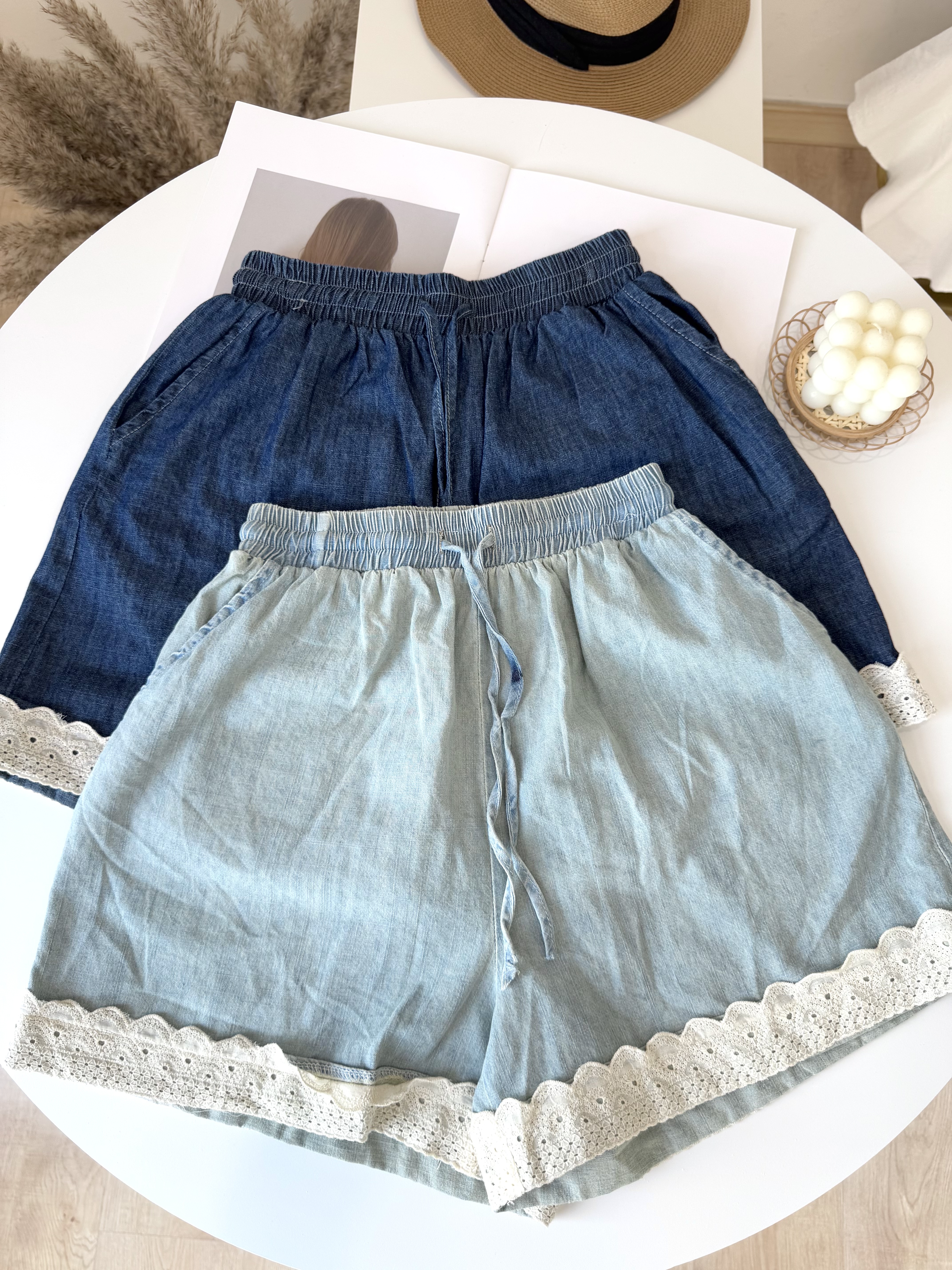 Hannah Lace Denim Vest Top + Short Sets 牛仔气质拼接蕾丝马甲上衣 + 短裤套装 （ 2 Colours）