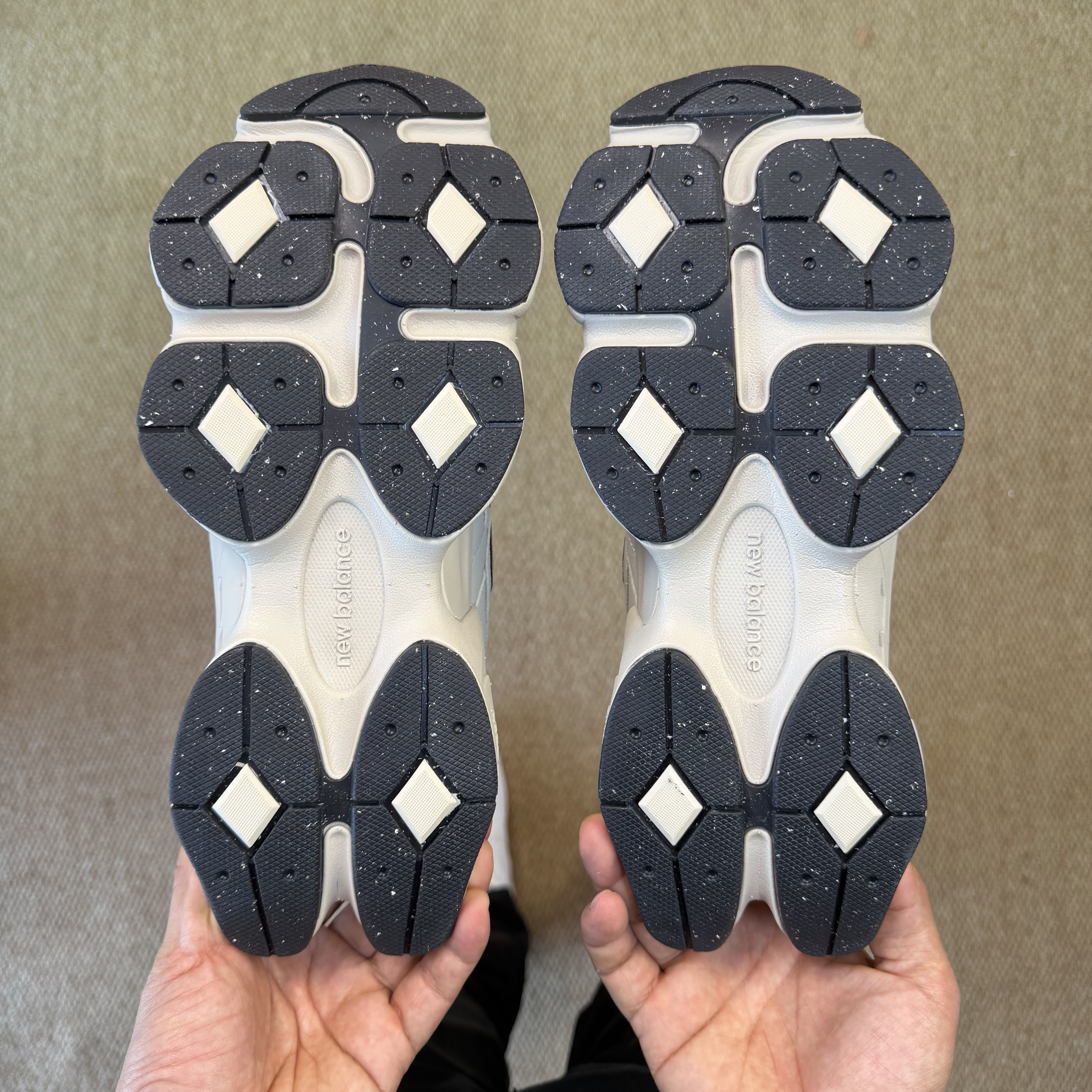 New Balance 9060 U906078T