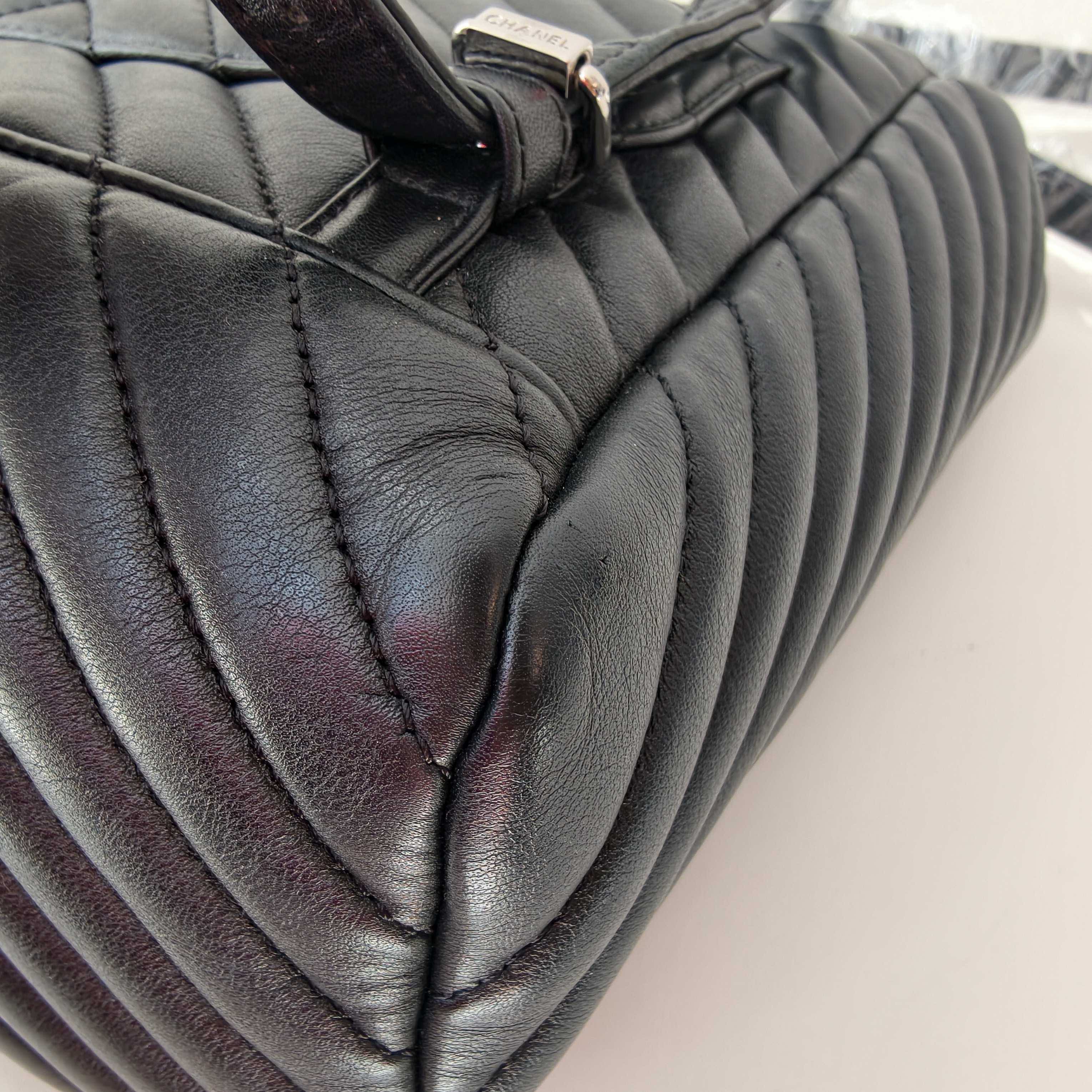 【預訂貨品】Chanel黑色小牛皮書包