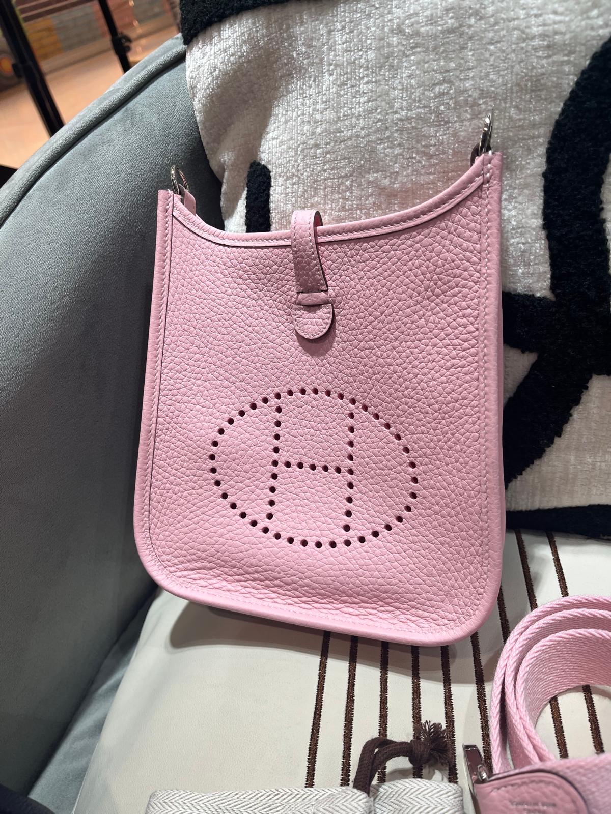 全新 Hermes Mini Evelyne 櫻花粉 Stamp K 100%Authentic, 100%new ✅Dust bag ✅box