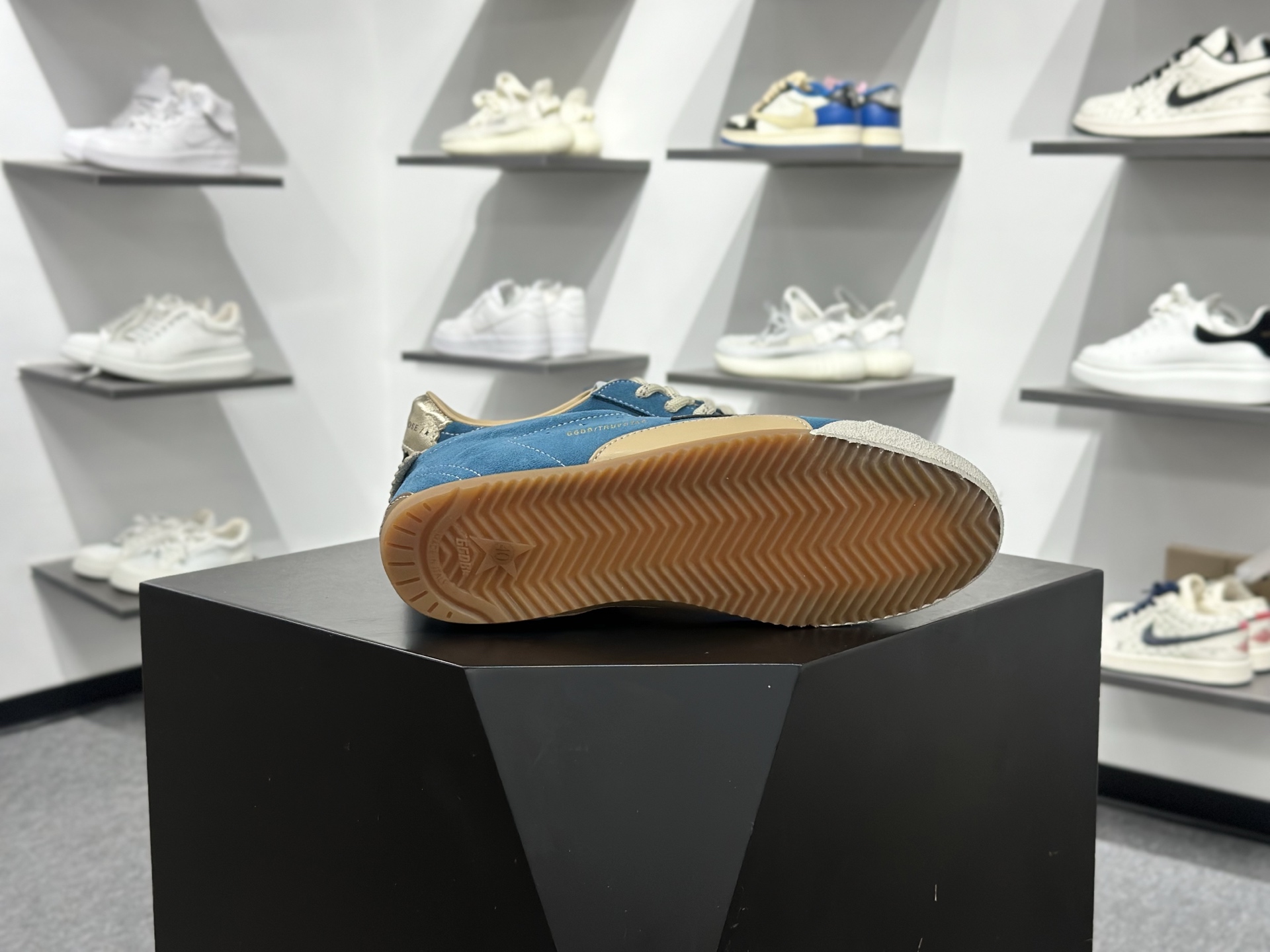 Golden Goose True Star