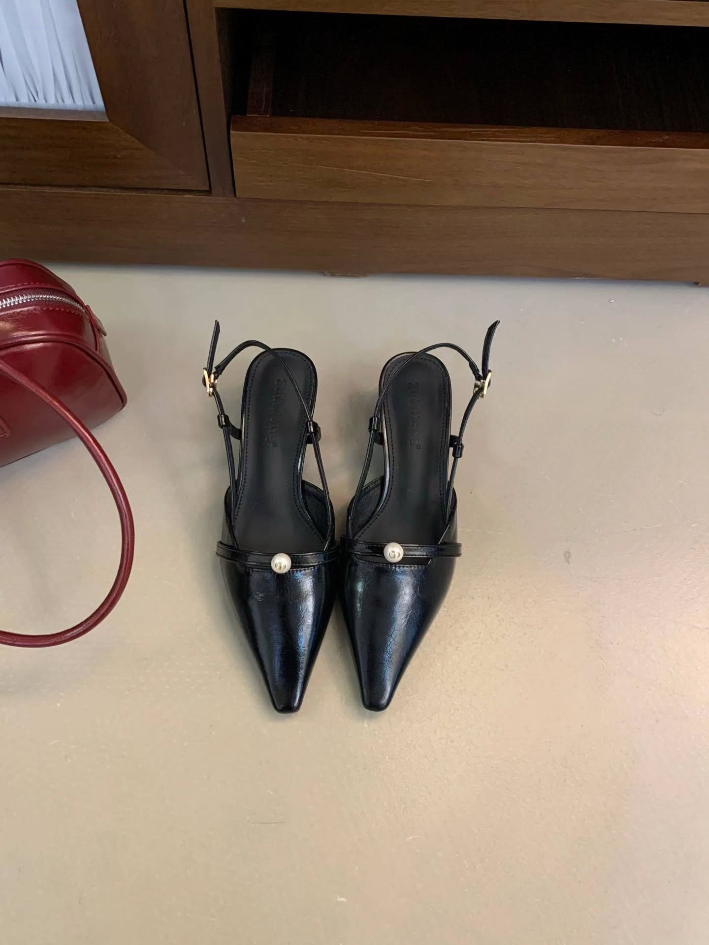 659-3 法式气质尖头后空高跟鞋🇨🇳