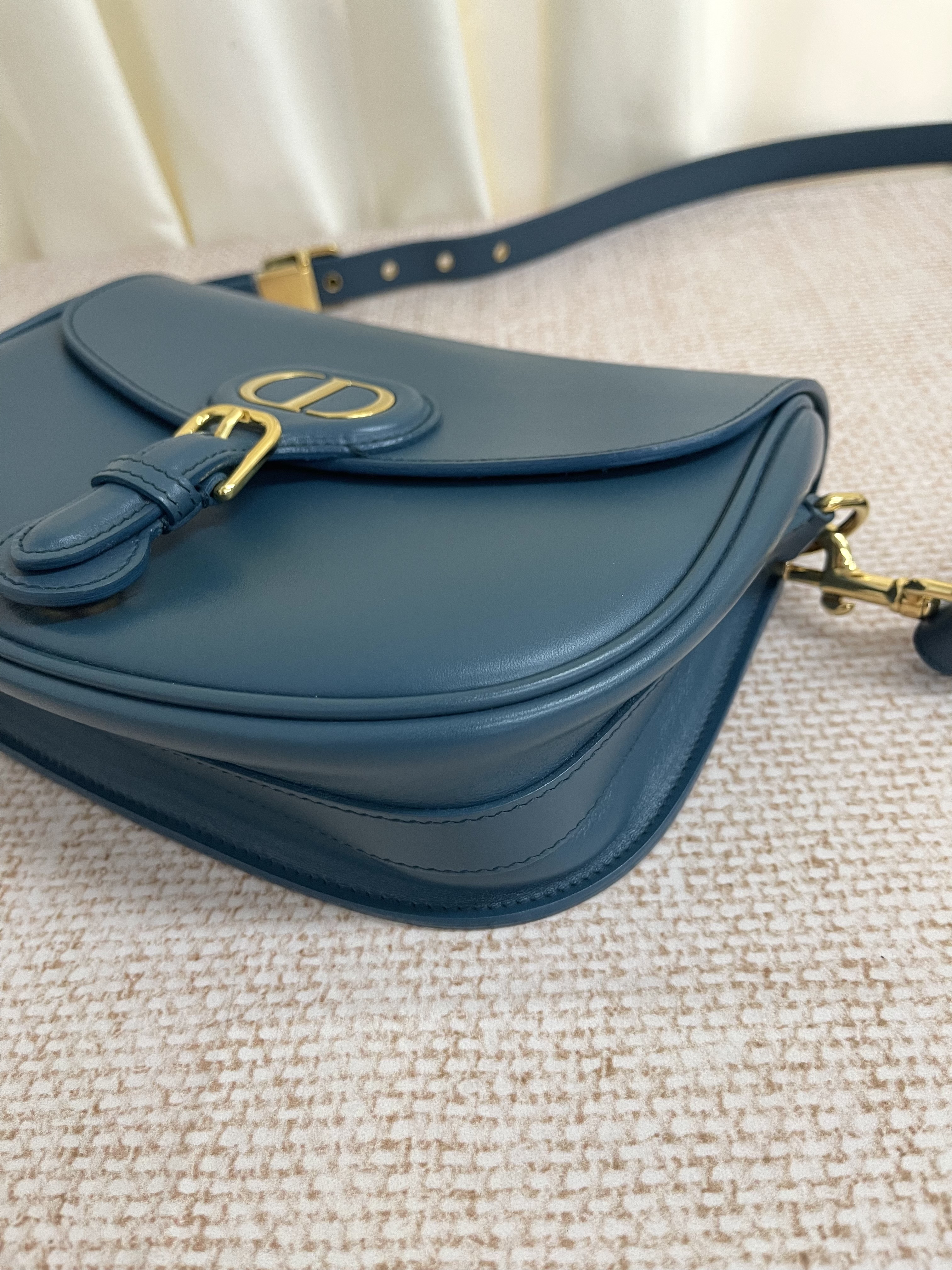 Pre-owned Dior Bobby/ Product Code: 26031705