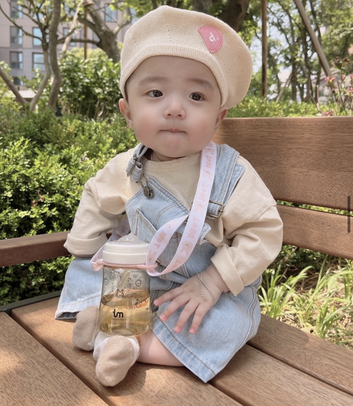 Dottodot 彈性水樽揹帶