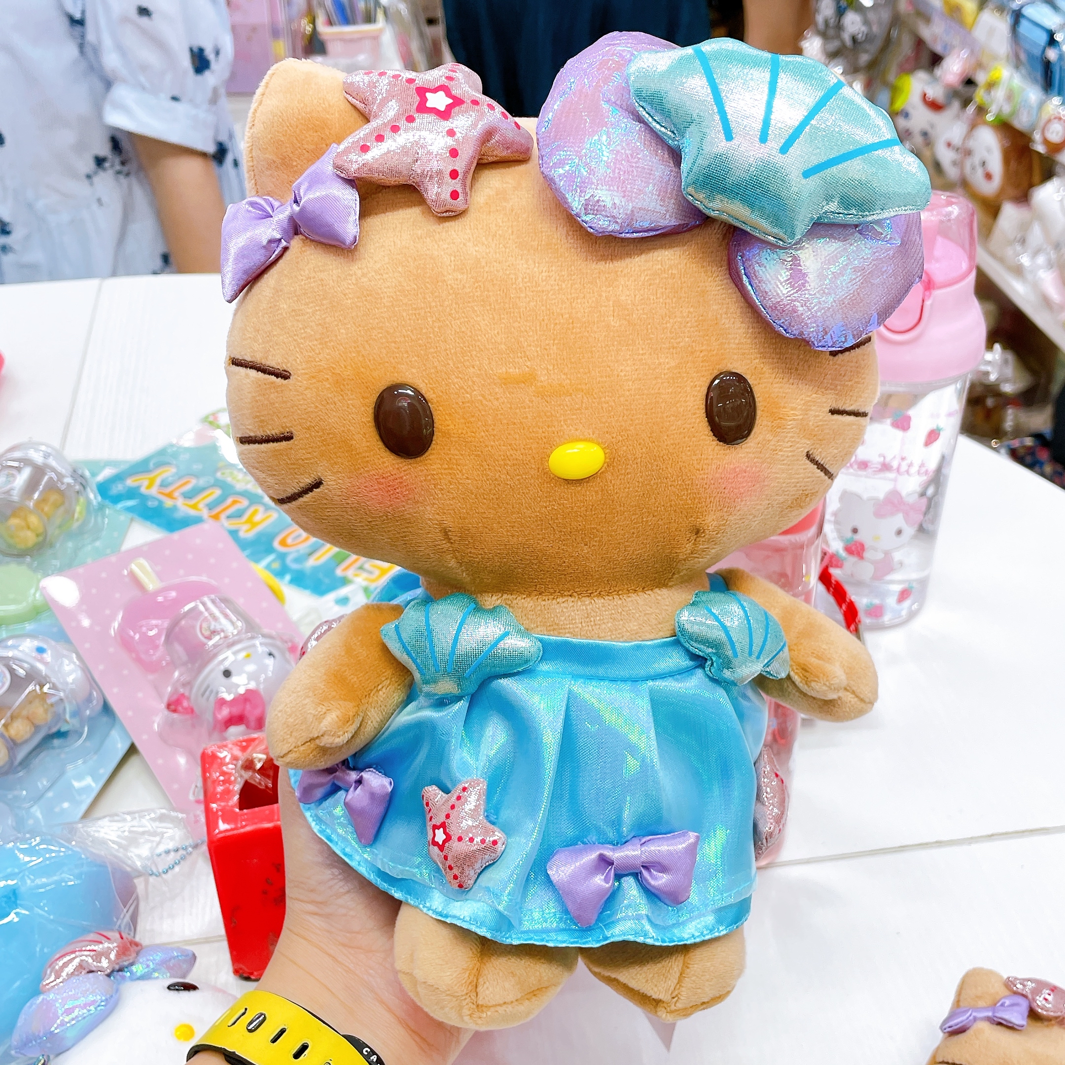 原裝行貨Hello Kitty  海底系列公仔掛飾