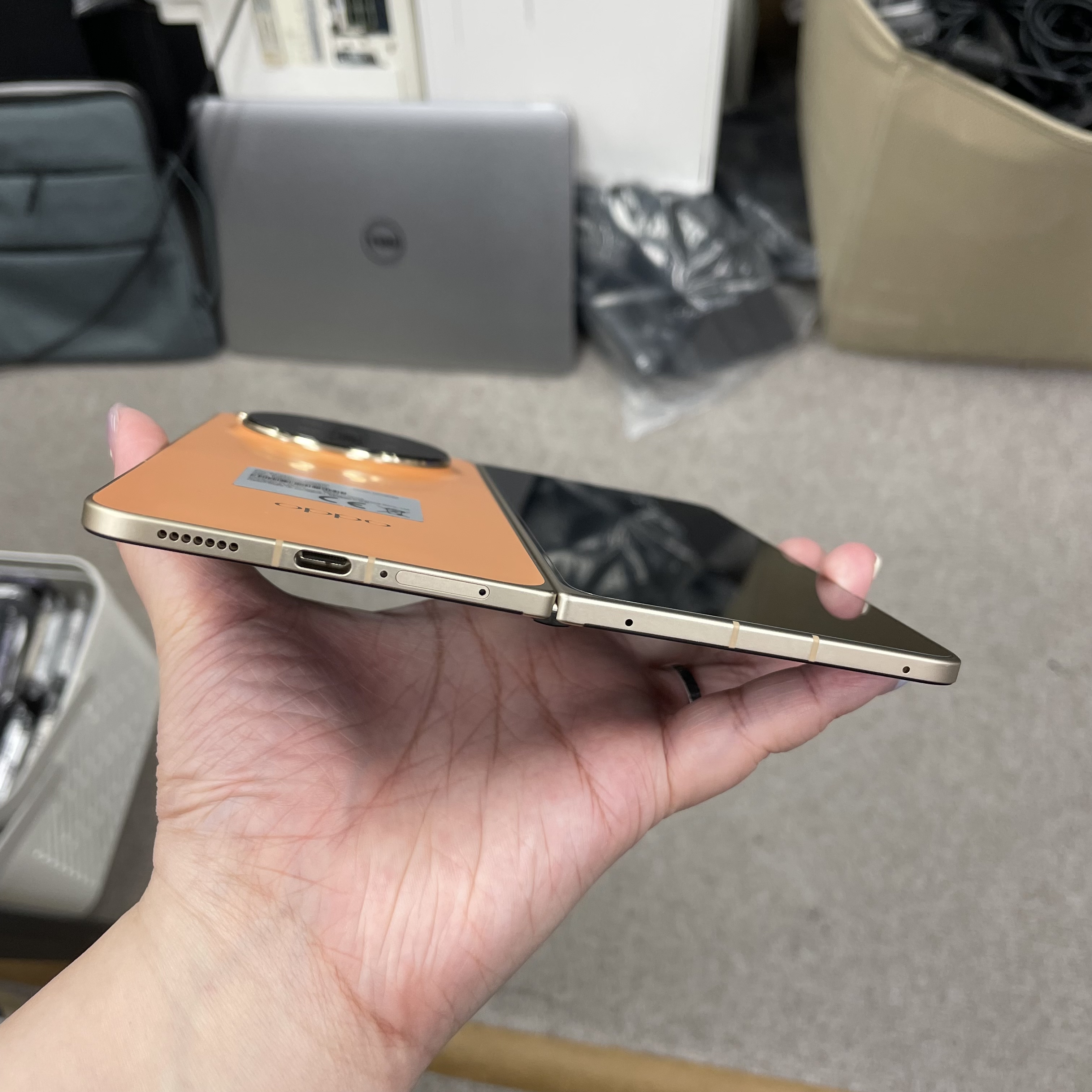 *6725 Oppo Find N6 勁靚機 16+512GB 橙色 orange