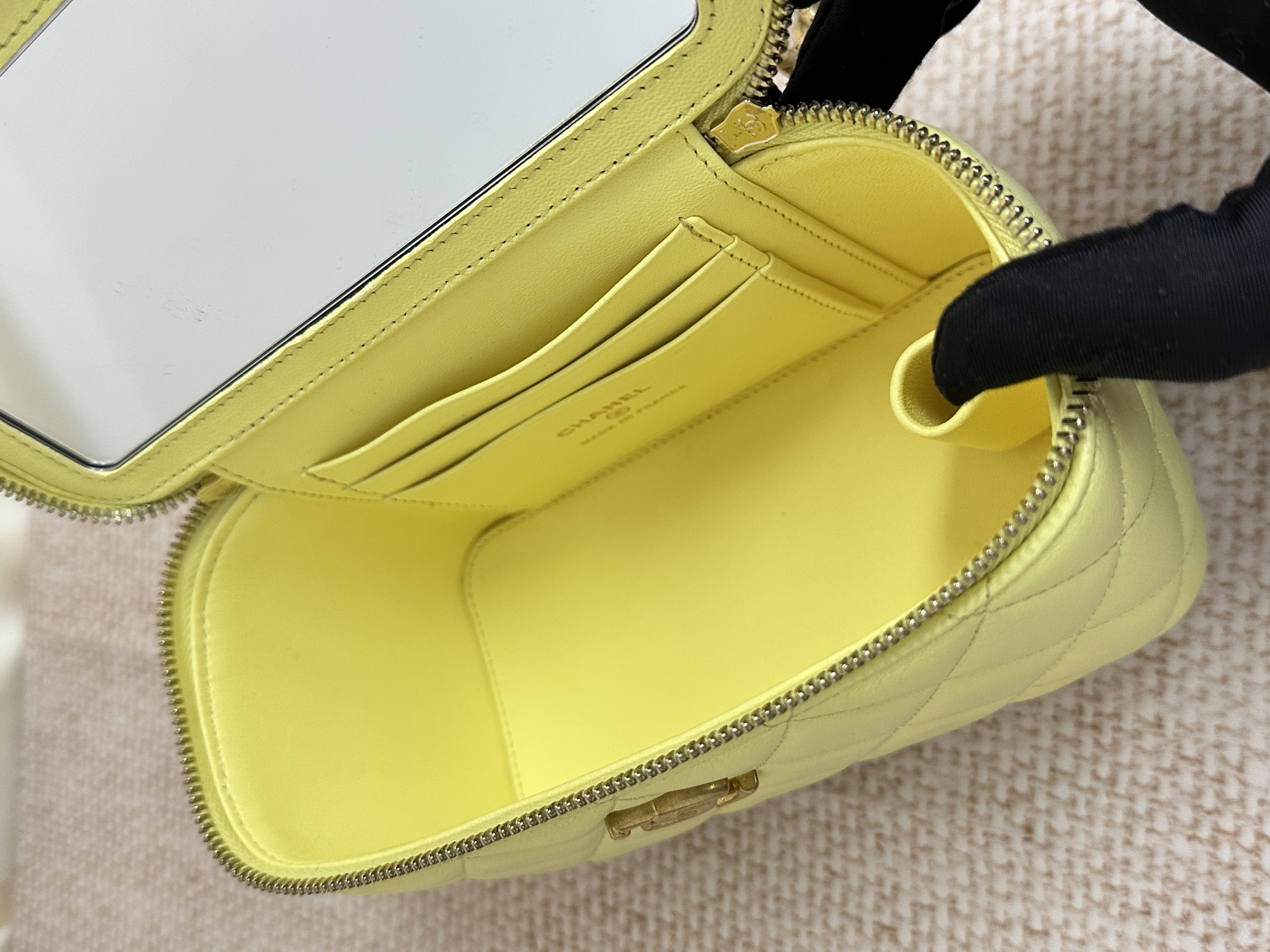 Pre-owned Chanel Vanity Case/ Product Code: 26041605