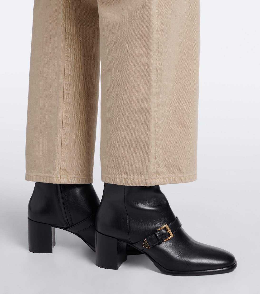 限時優惠✨新款🆕訂貨🍒Prada 6.5cm boot 拉鍊款，方便穿着~ 🔖size 36/37-39/40/41
