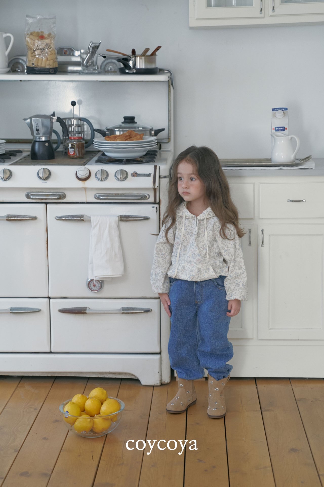 🌸預訂 韓國直送🌸🇰🇷COYCOYA兩色蕾絲花邊碎花連帽上衣