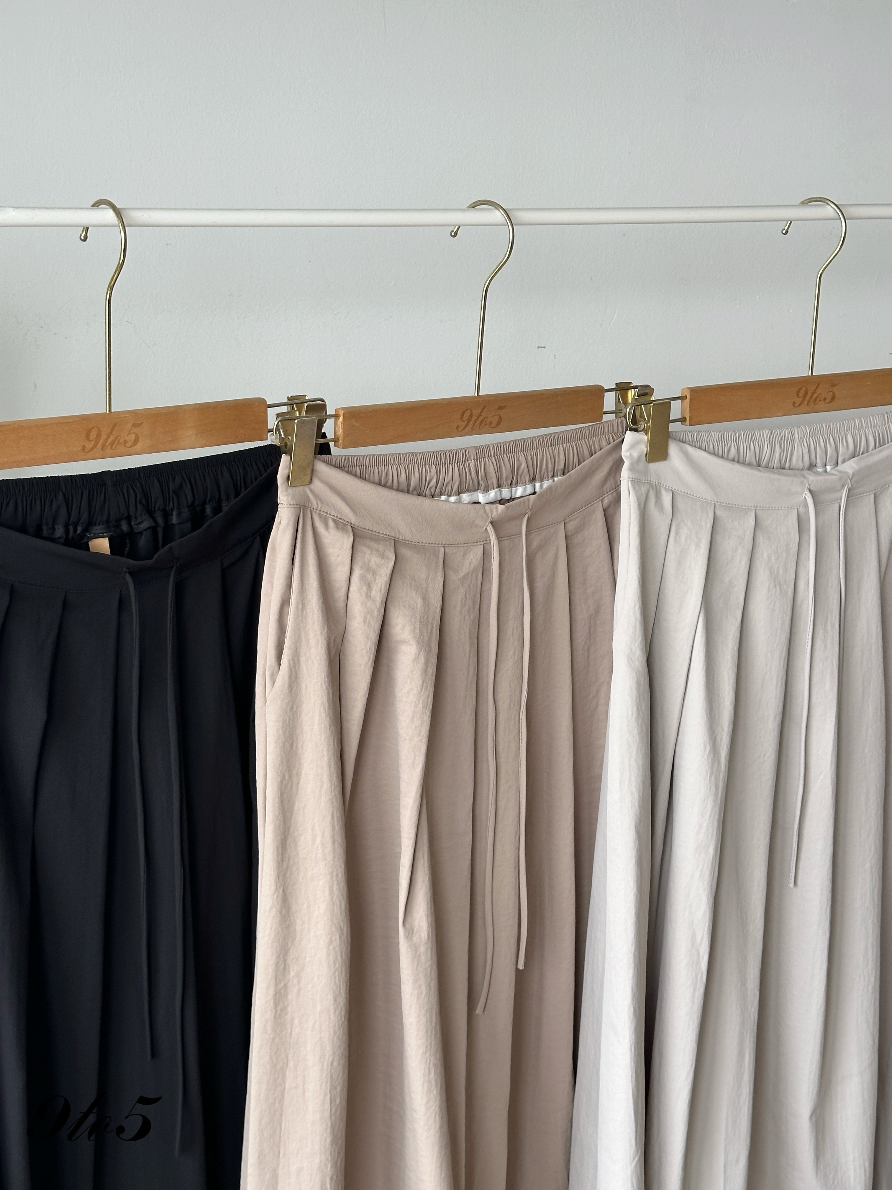 S1900 A Line Pleated Skirt - 3 Colors 