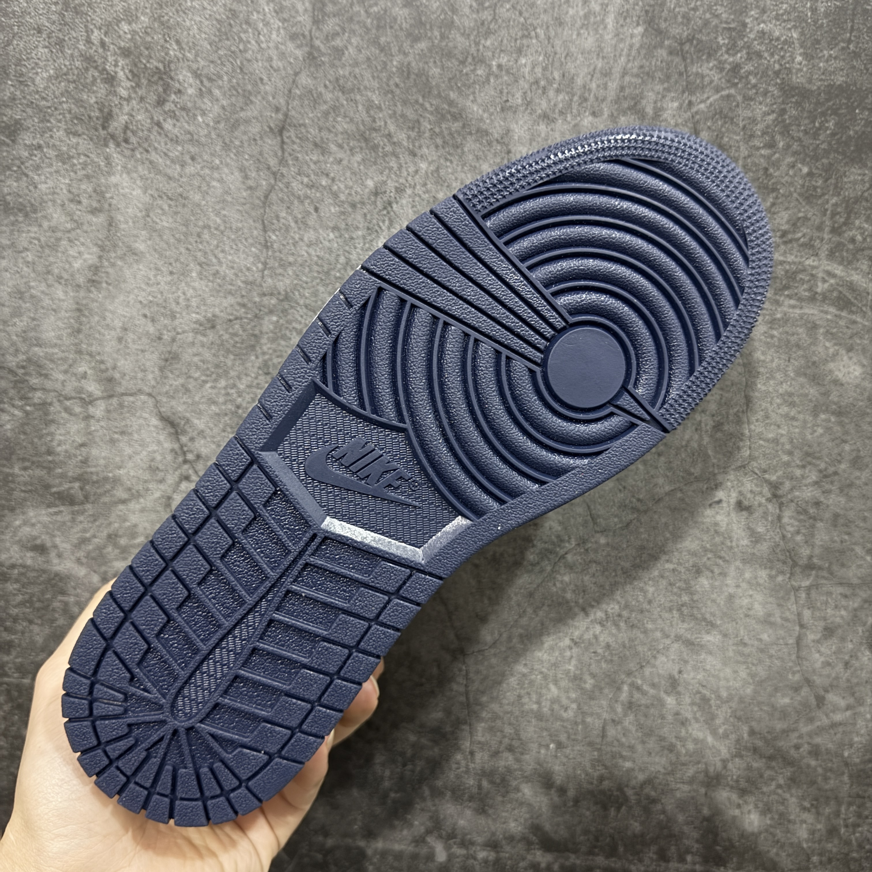 Nike Air Jordan AJ1 Low USA CZ8454-400 