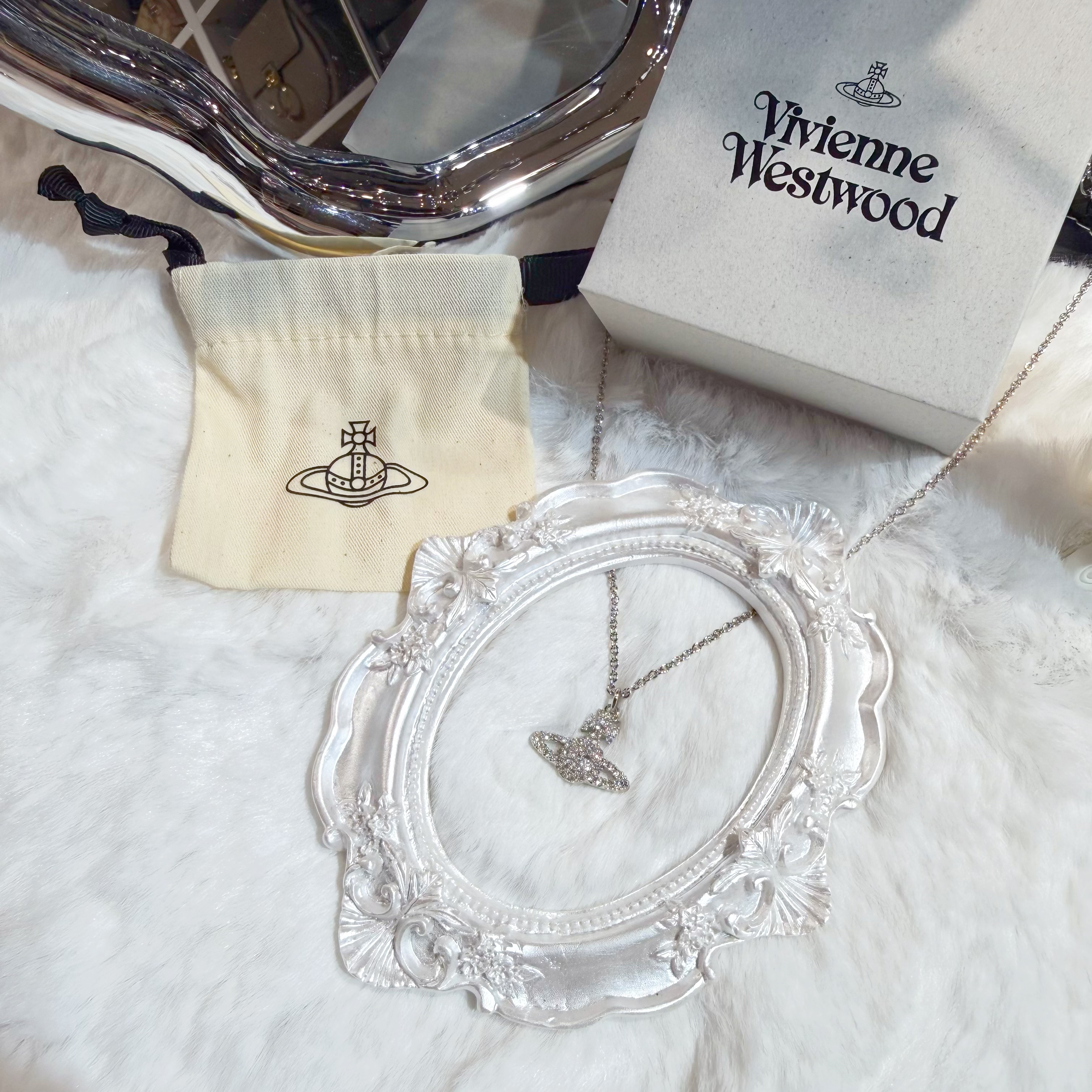 Vivienne Westwood Grace necklace S