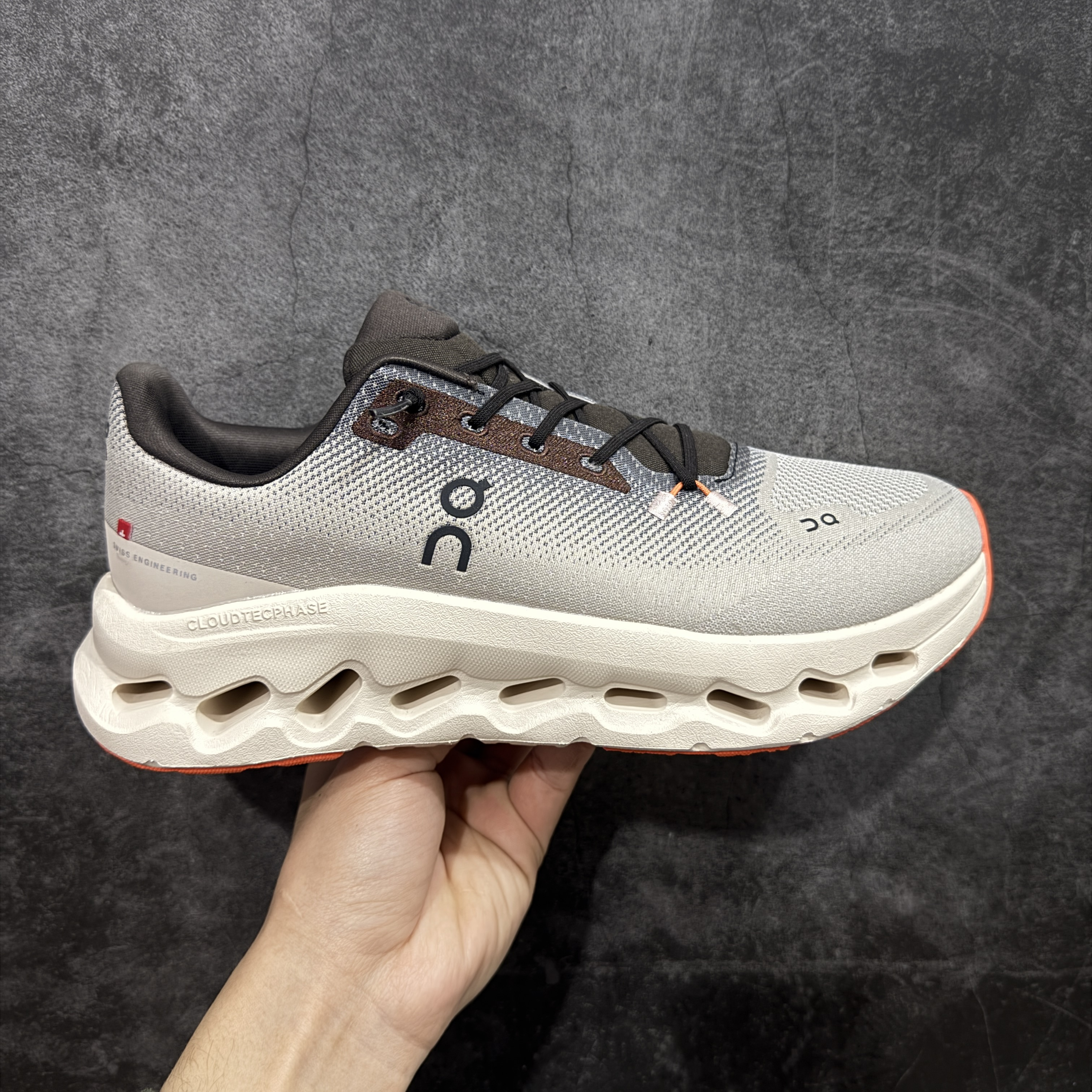 On Running Cloudtilt