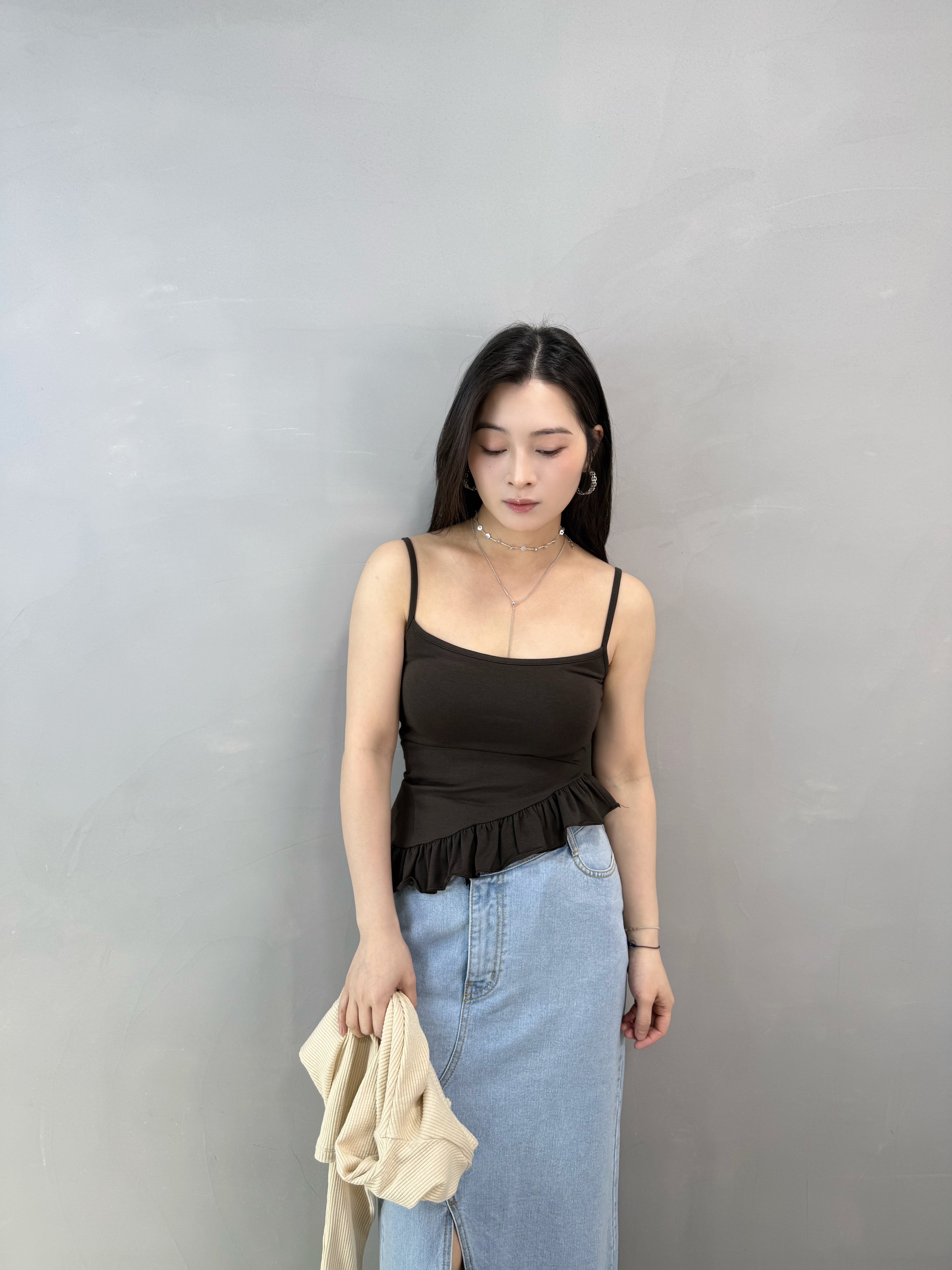 H68 吊帶ruffle Bra Top