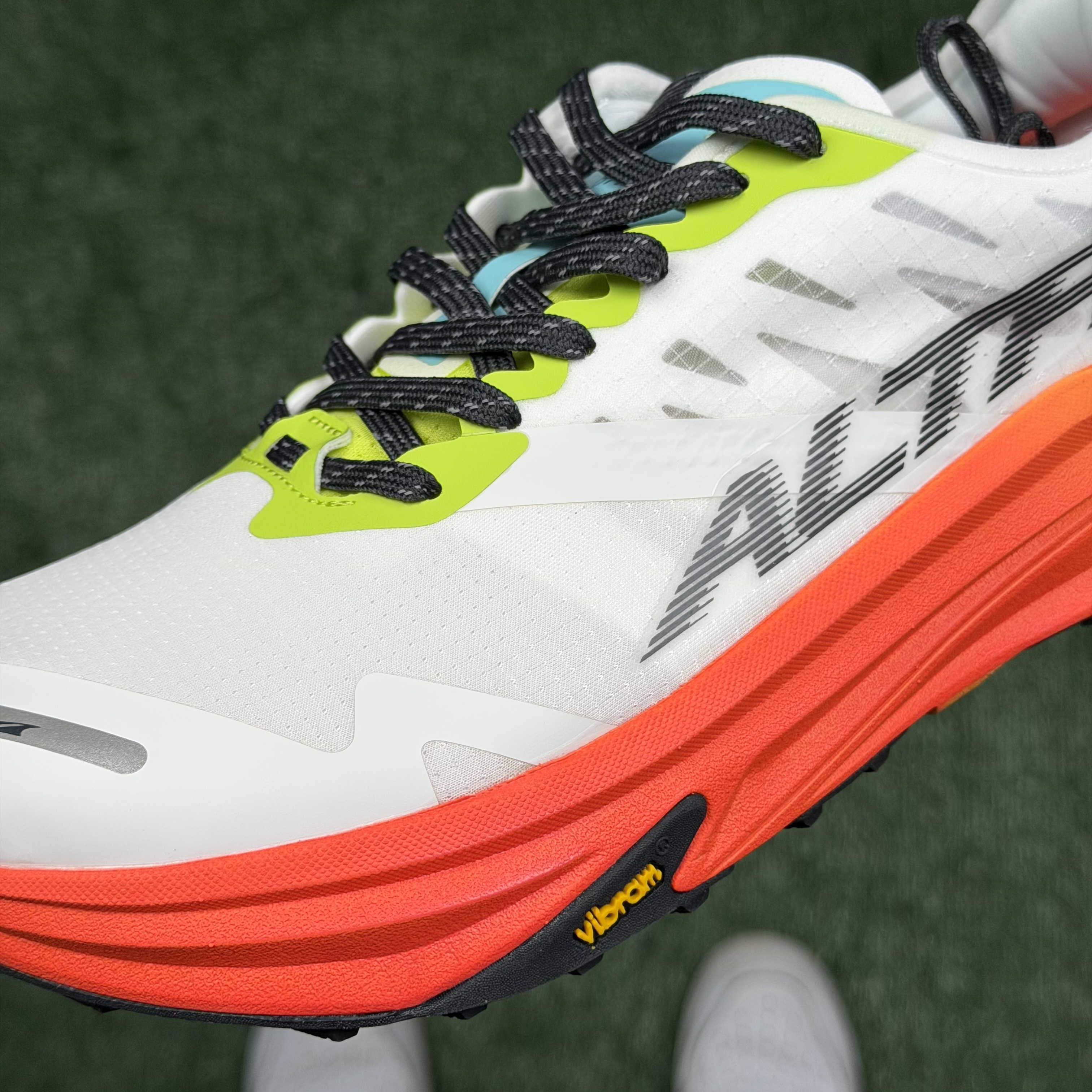 Altra Mont Blanc Carbon