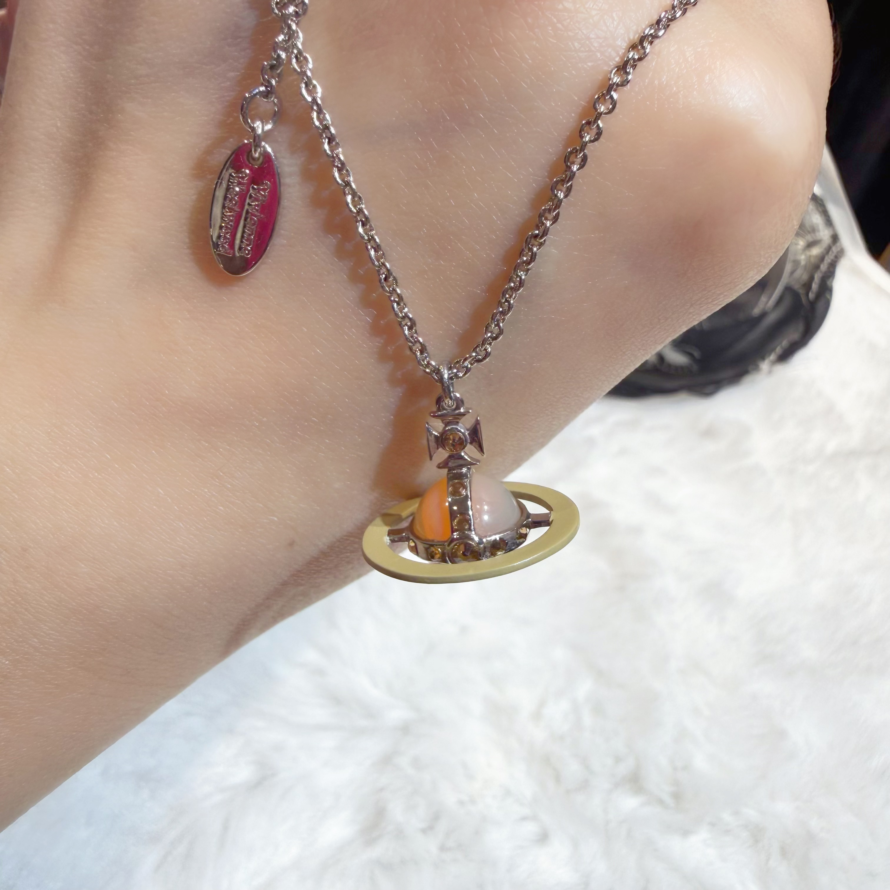 VW Luzia 3d tiny necklace yellow/moon