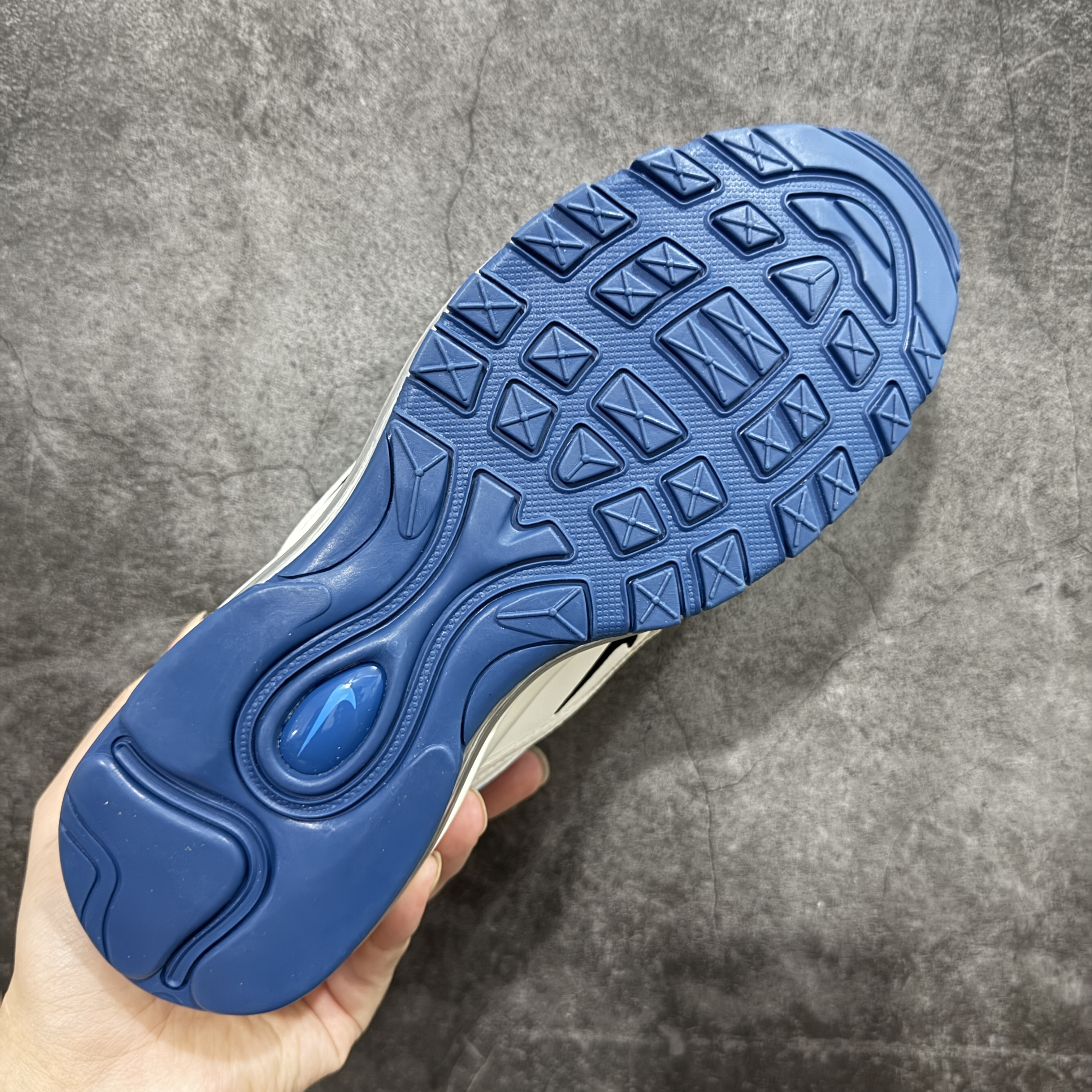 Nike Air Max 97 FN6957-100