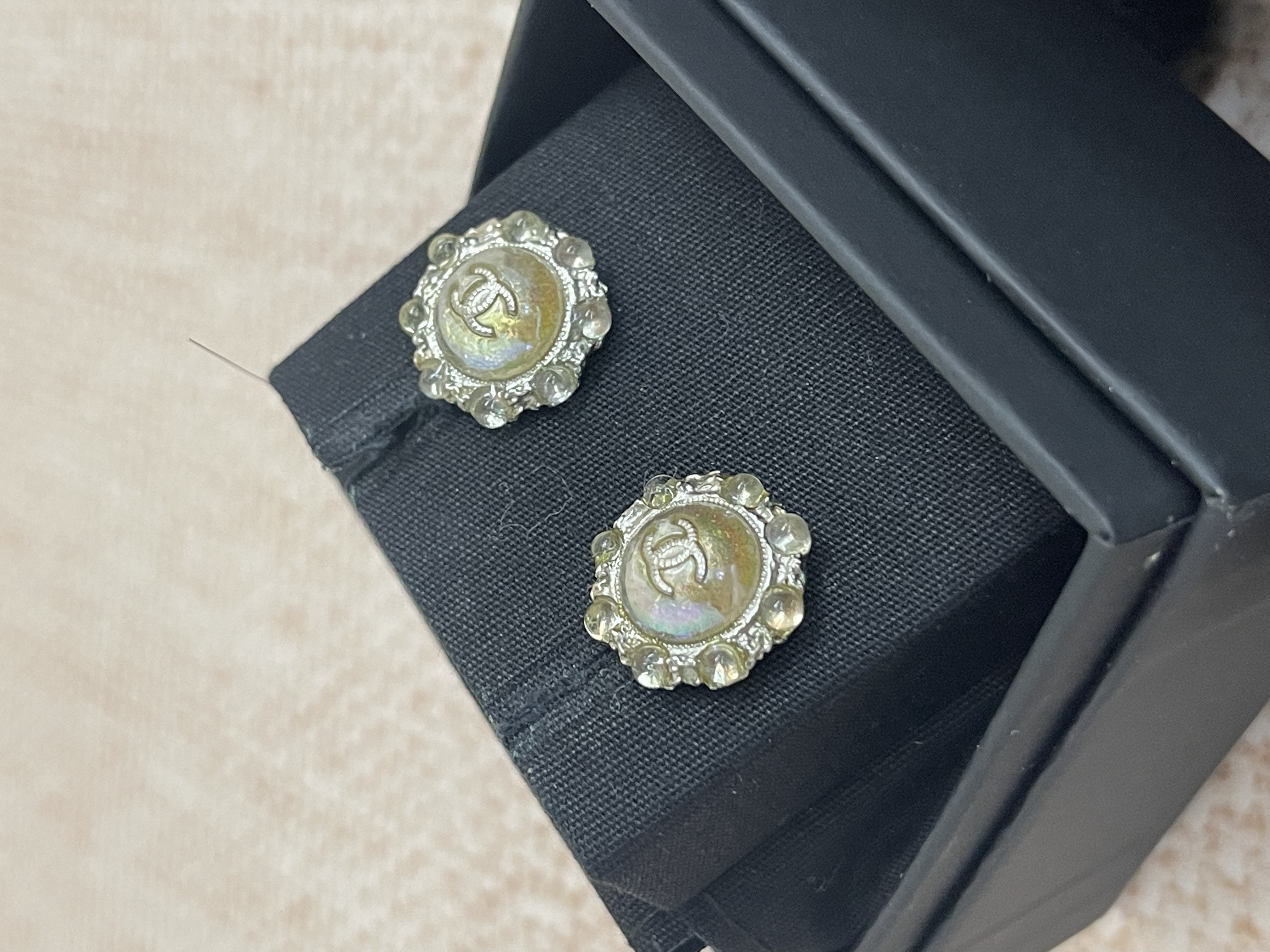 Pre-owned Chanel earrings / Product Code: 26050615