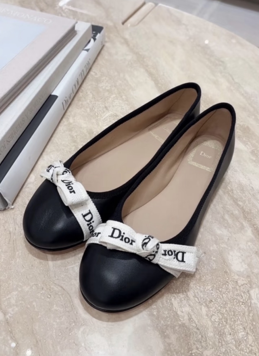 訂貨📮新款 JAdior 蝴蝶結羊皮芭蕾平底鞋  Size 36/37/38/39/39.5/40