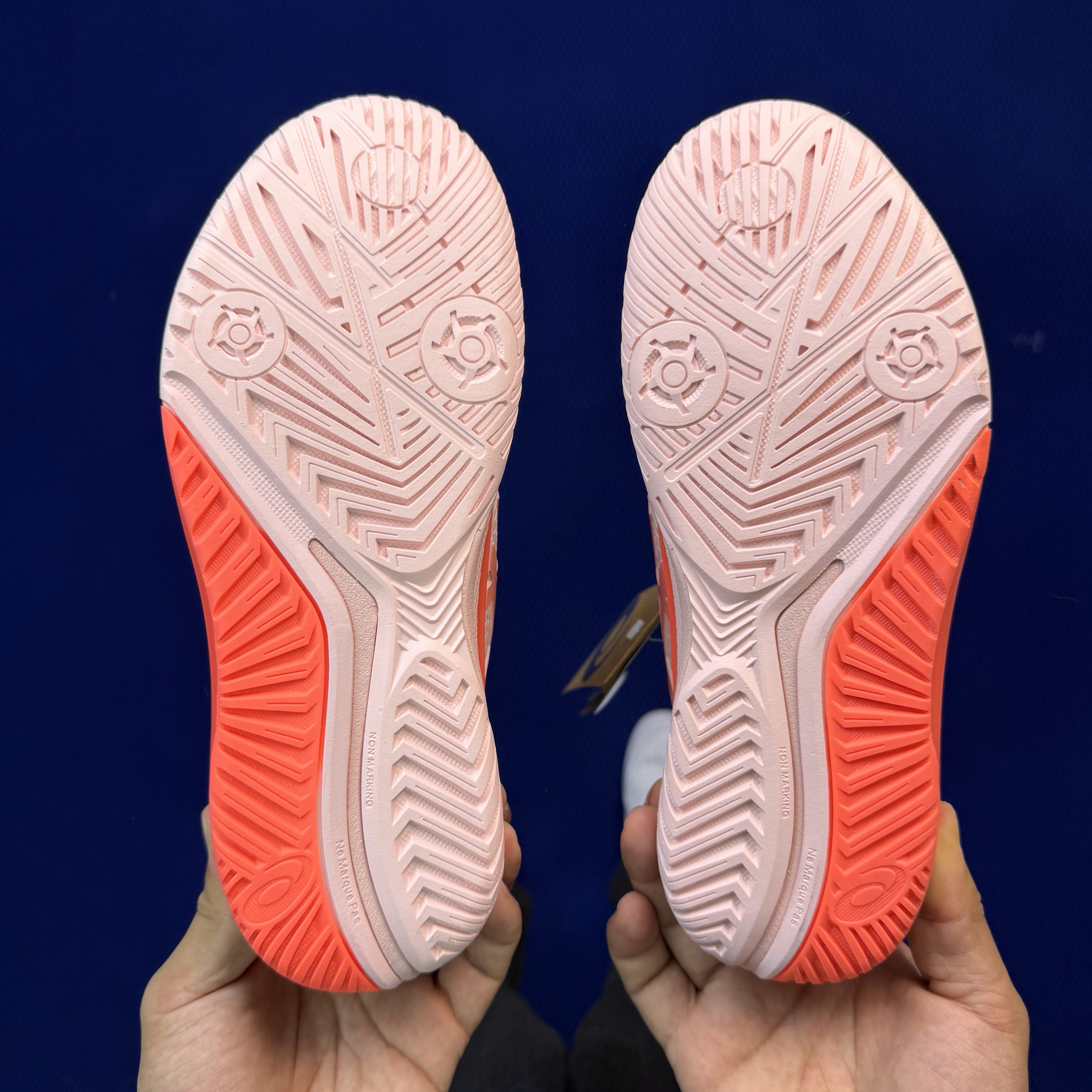 Asics Gel-Resolution 9