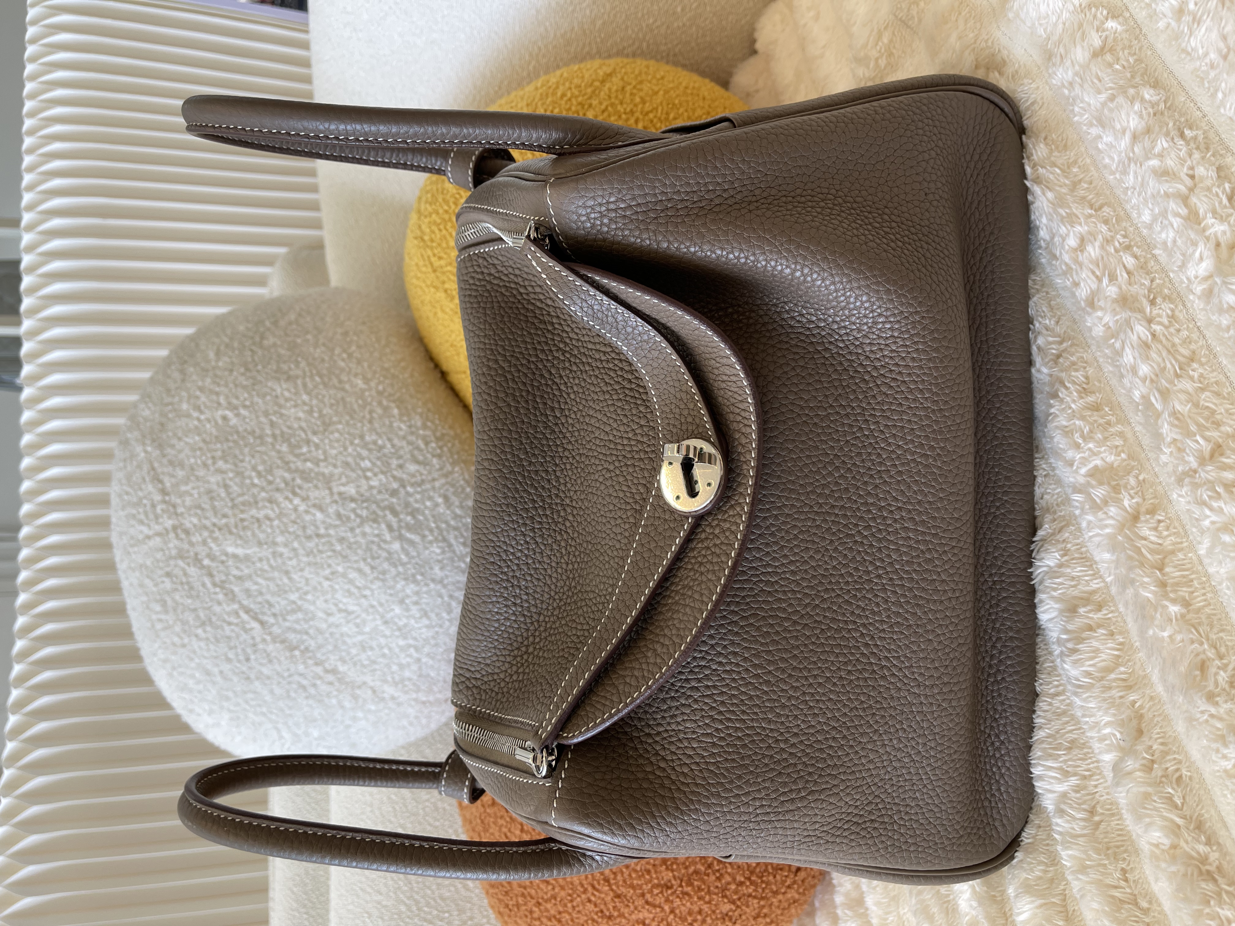 Pre-Owned HERMES Lindy 30 / Stamp X / Product Code: 2482703