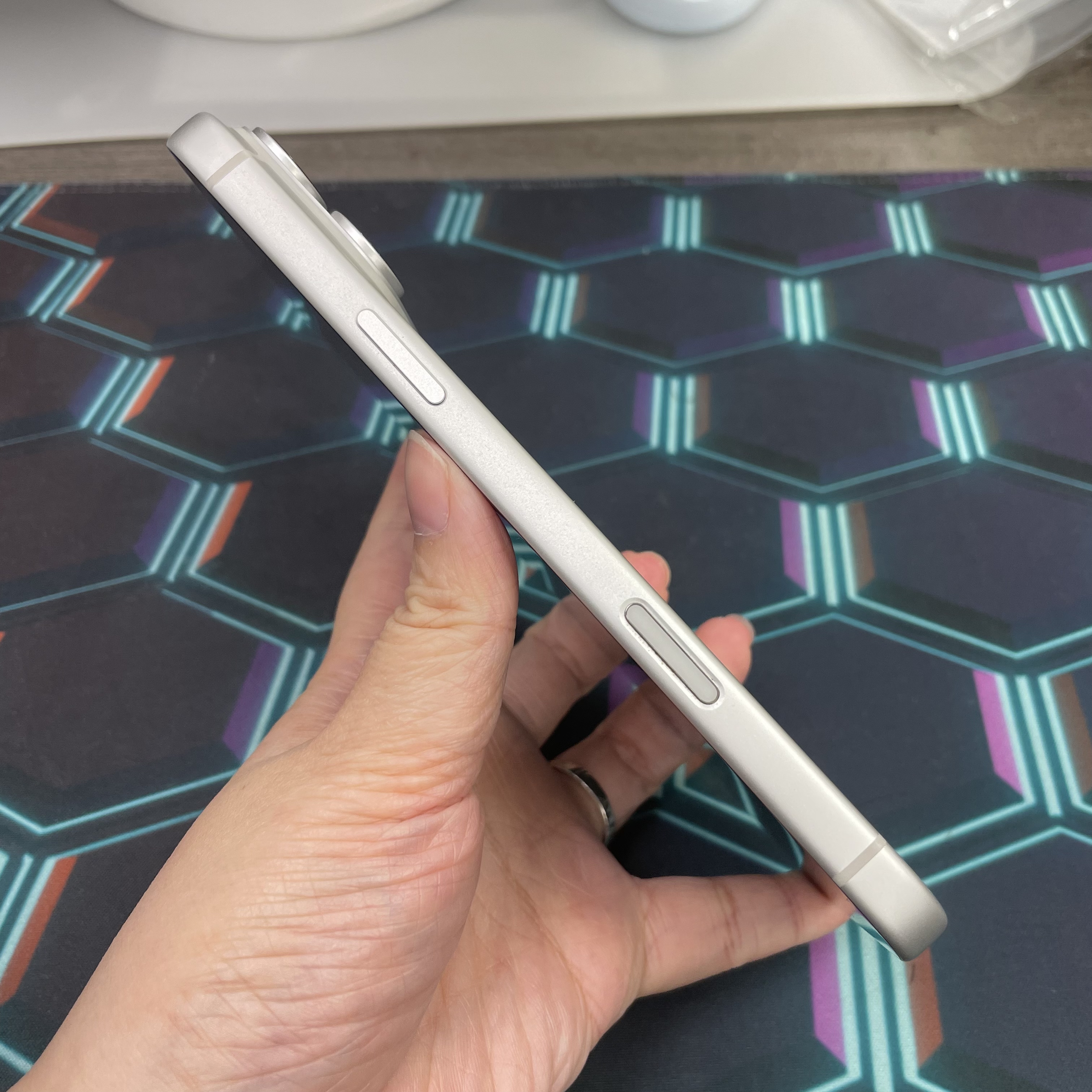 *8297 17 Pro max 完美機 256GB 電91 銀色 sliver