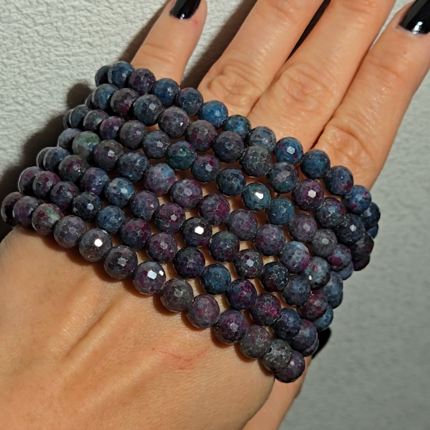 Ruby in kyanite faceted bead bracelets with UV, smaller beads - RBY146