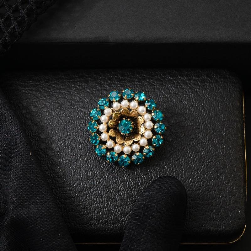 Vintage C.a. 1960s European Three Layered Aqua Blue Rhinestone and Faux Pearl Collar Brooch (MW052)