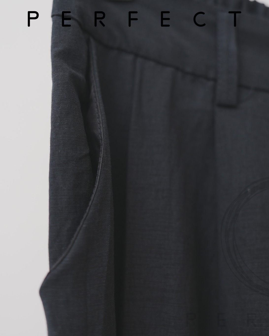 P0010_通爽西裝布料直腳垂感褲(文青藏藍色)