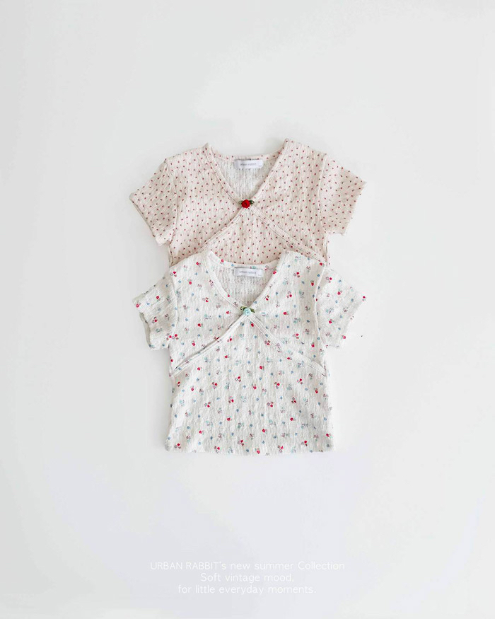 🇰🇷Urban Rabbit tee